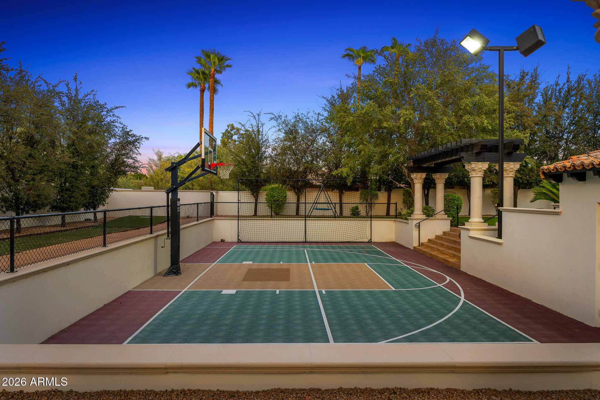 6307 N MOCKINGBIRD Lane