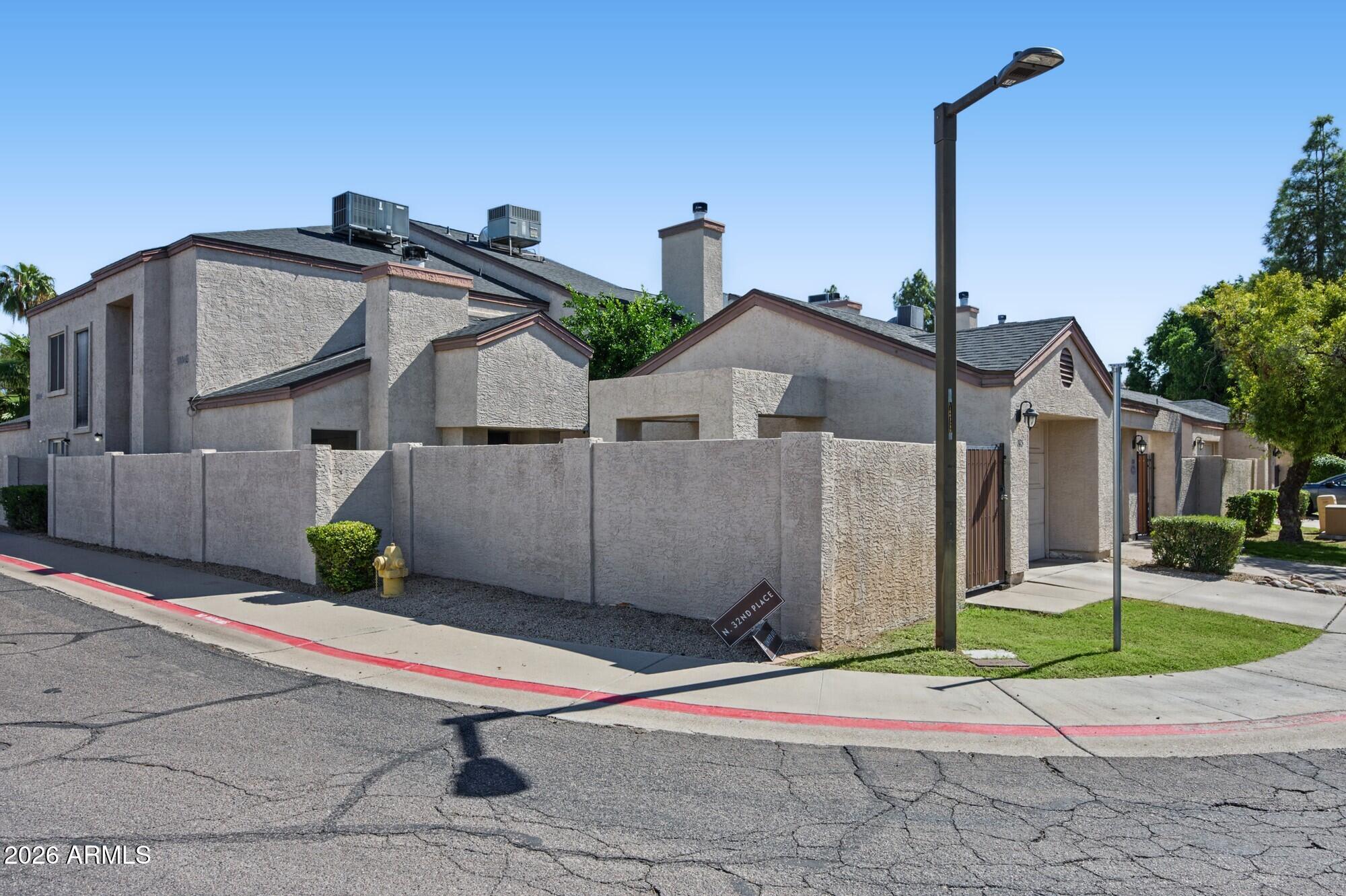 16645 N 32ND Place 105