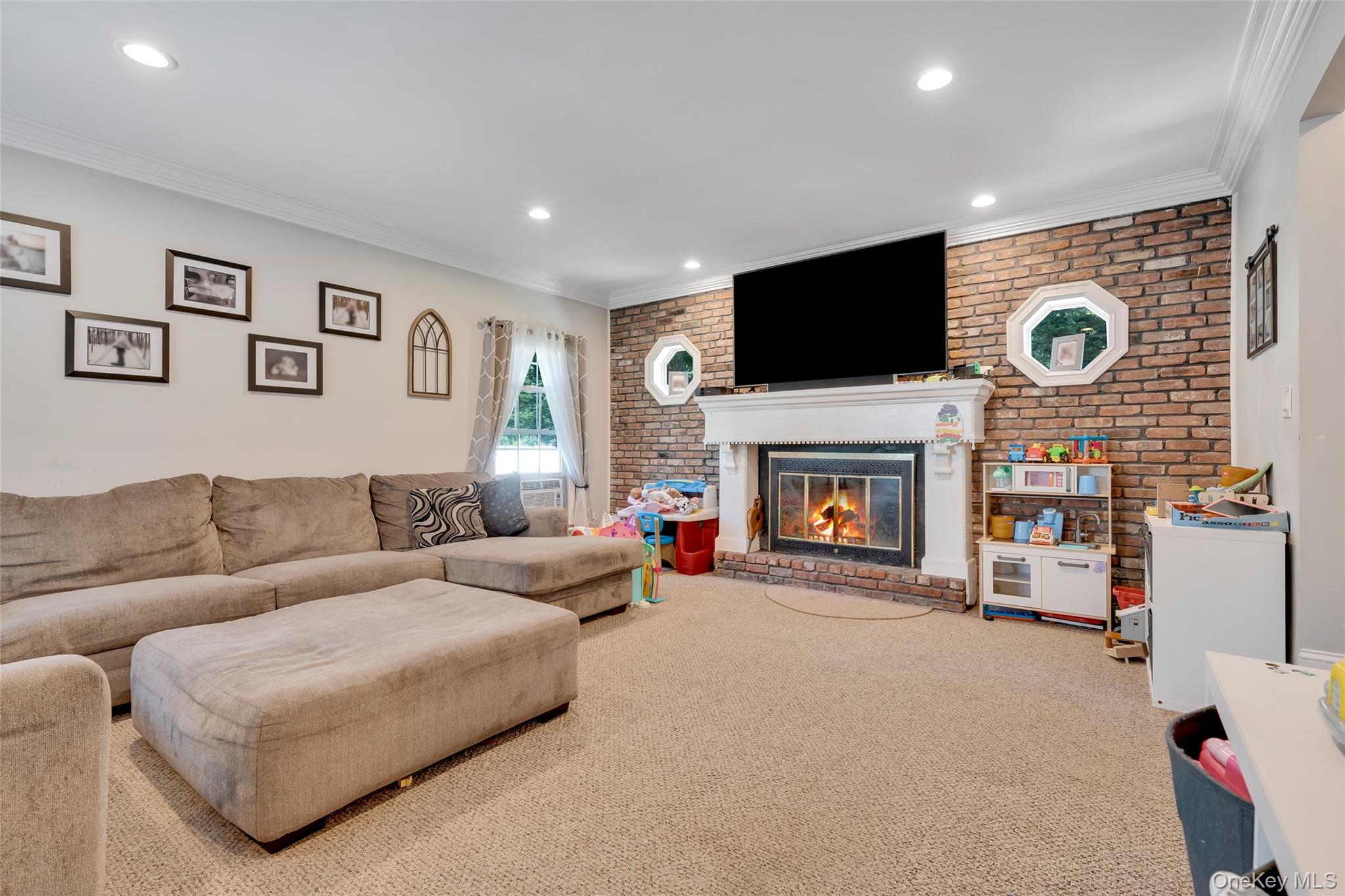 5 Fox Road