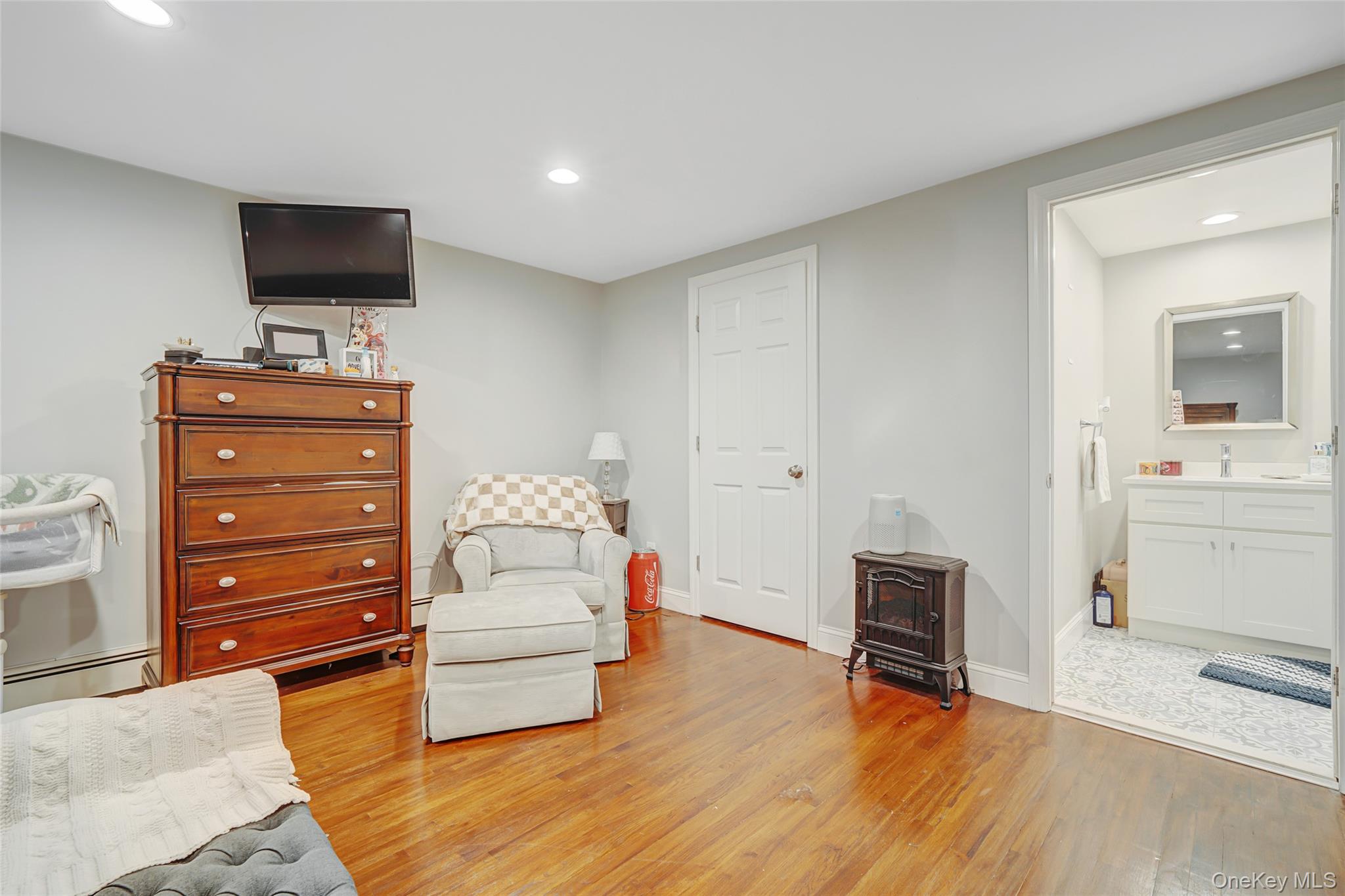 5 Fox Road