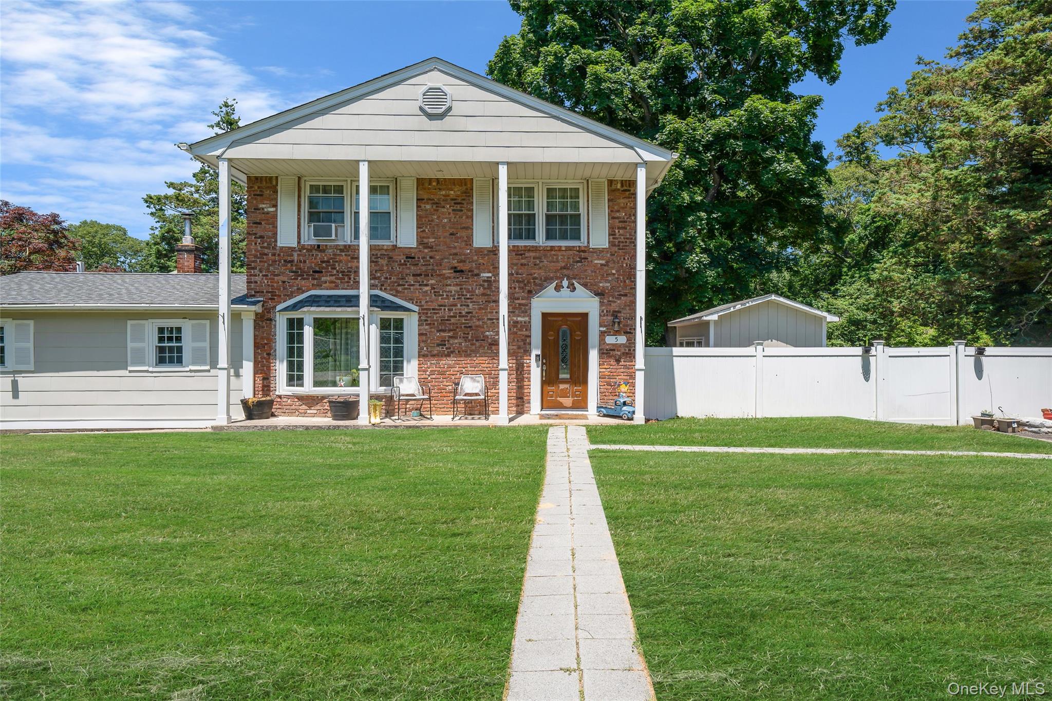 5 Fox Road
