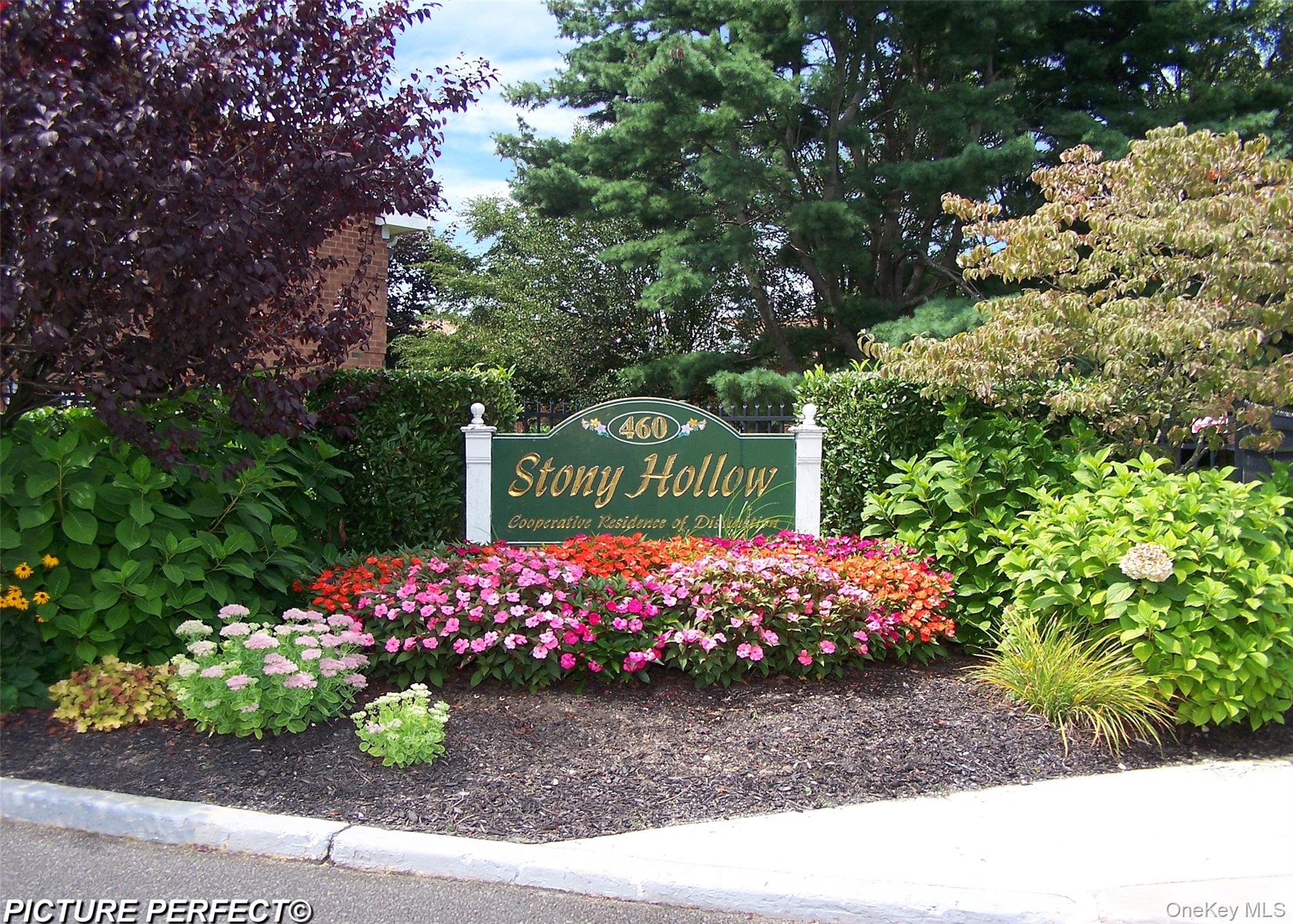 460 Old Town Road Unit: 27 P
