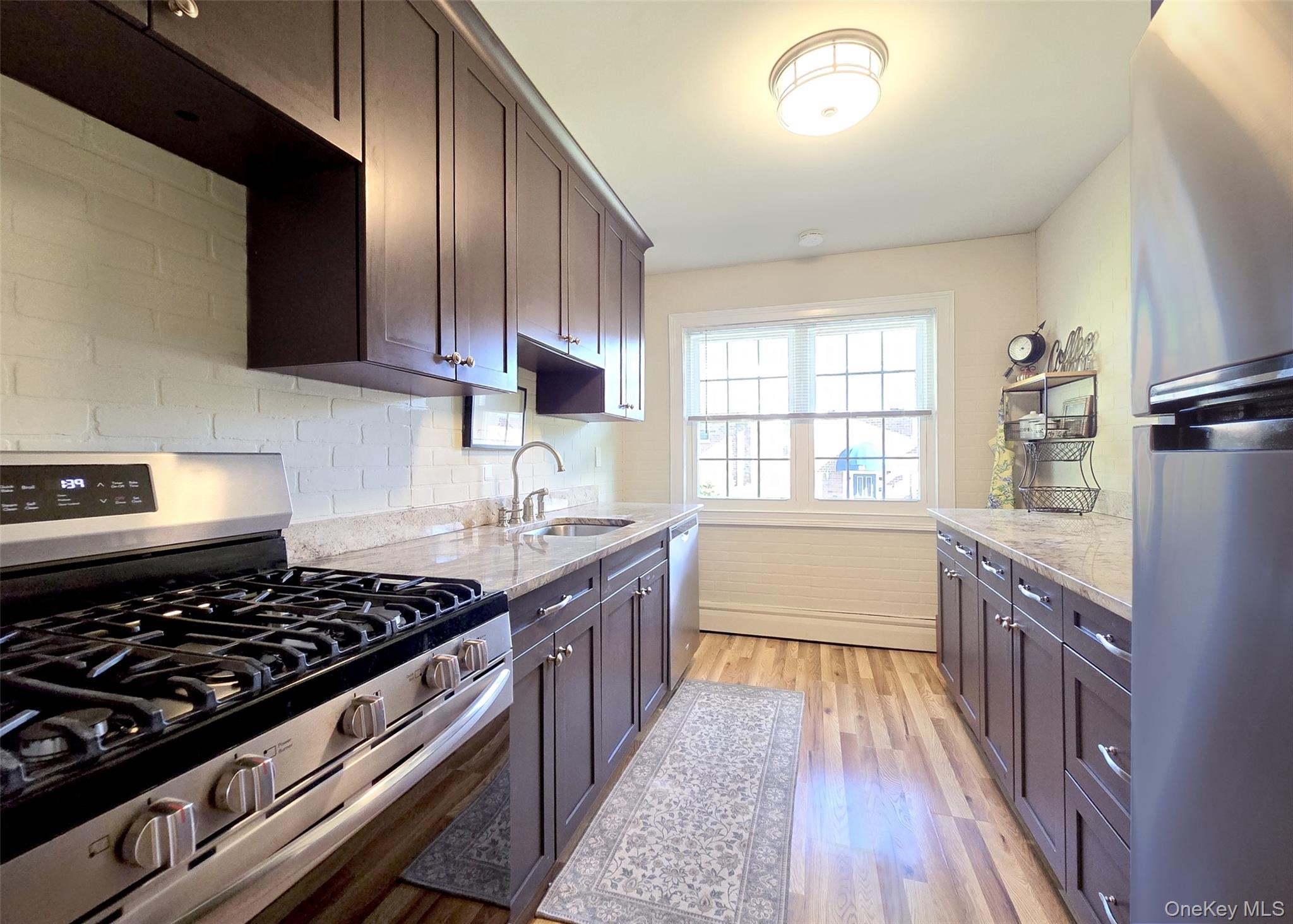 460 Old Town Road Unit: 27 P
