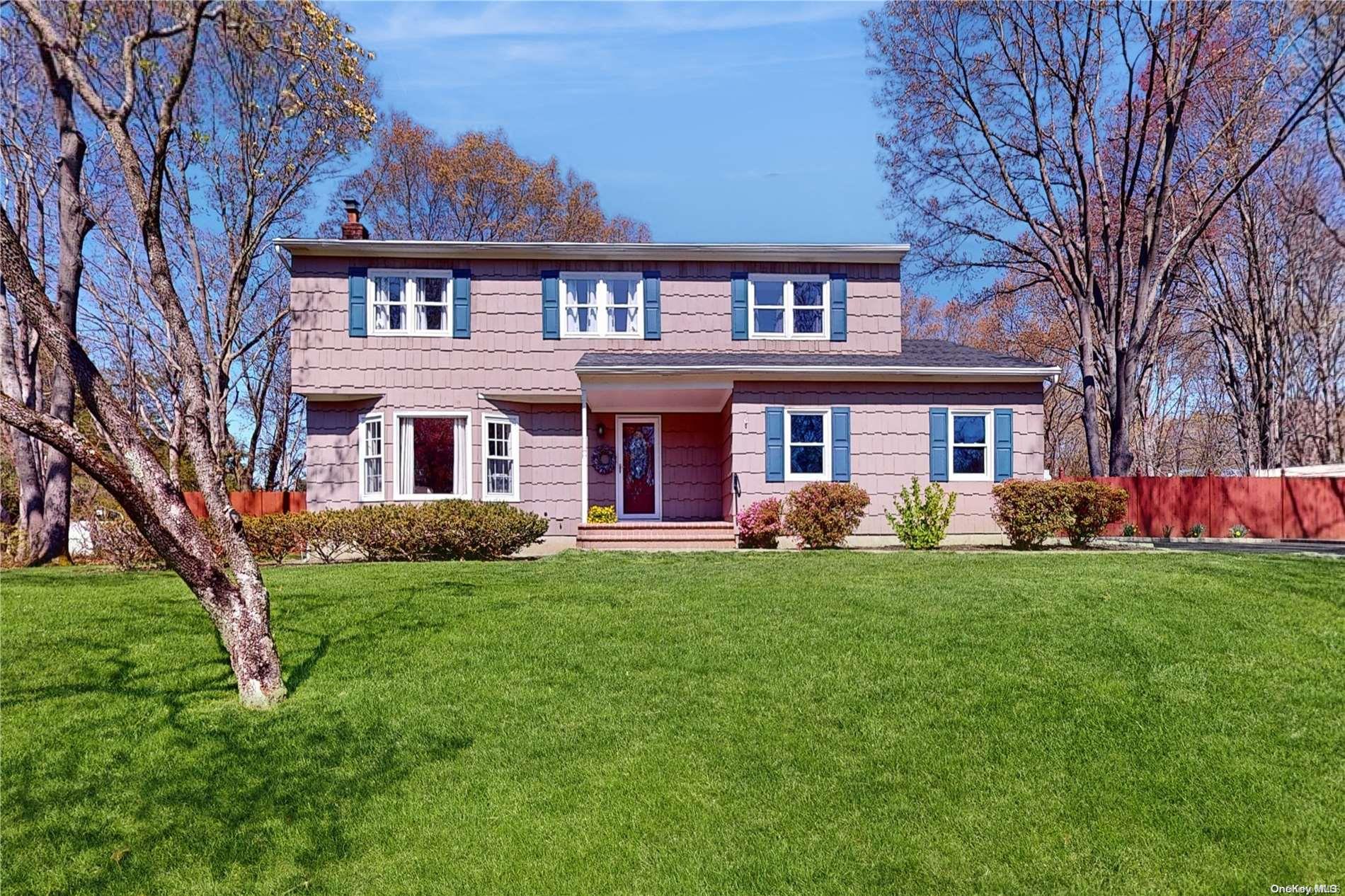 9 Colonial Court