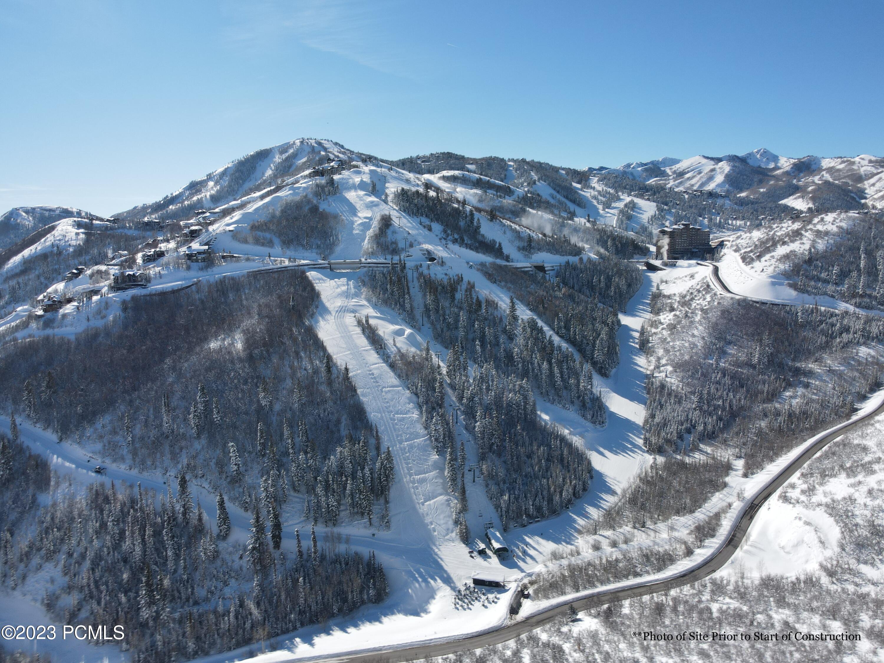 3267 W Deer Hollow Road