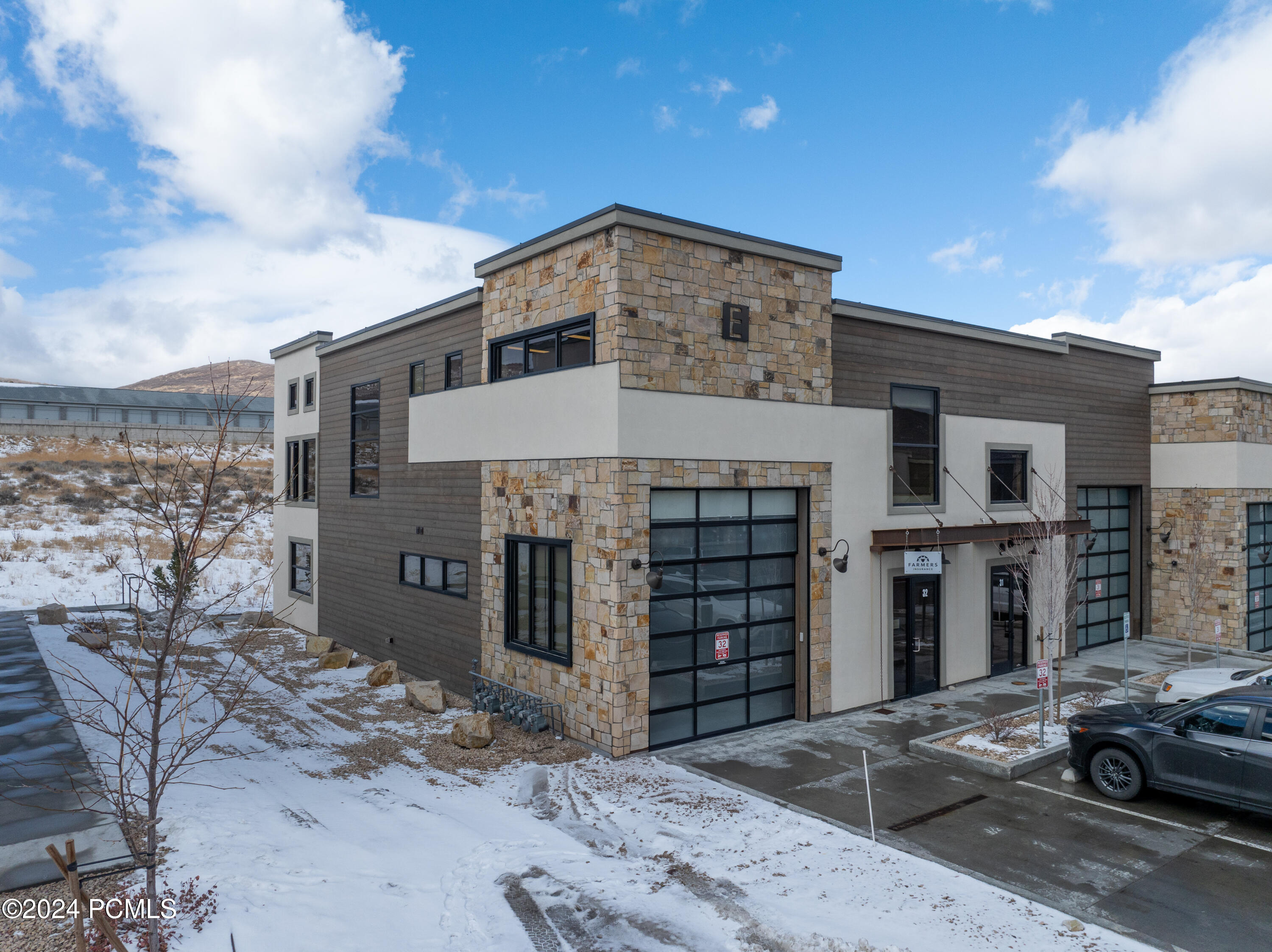 4554 Forestdale Drive, #32