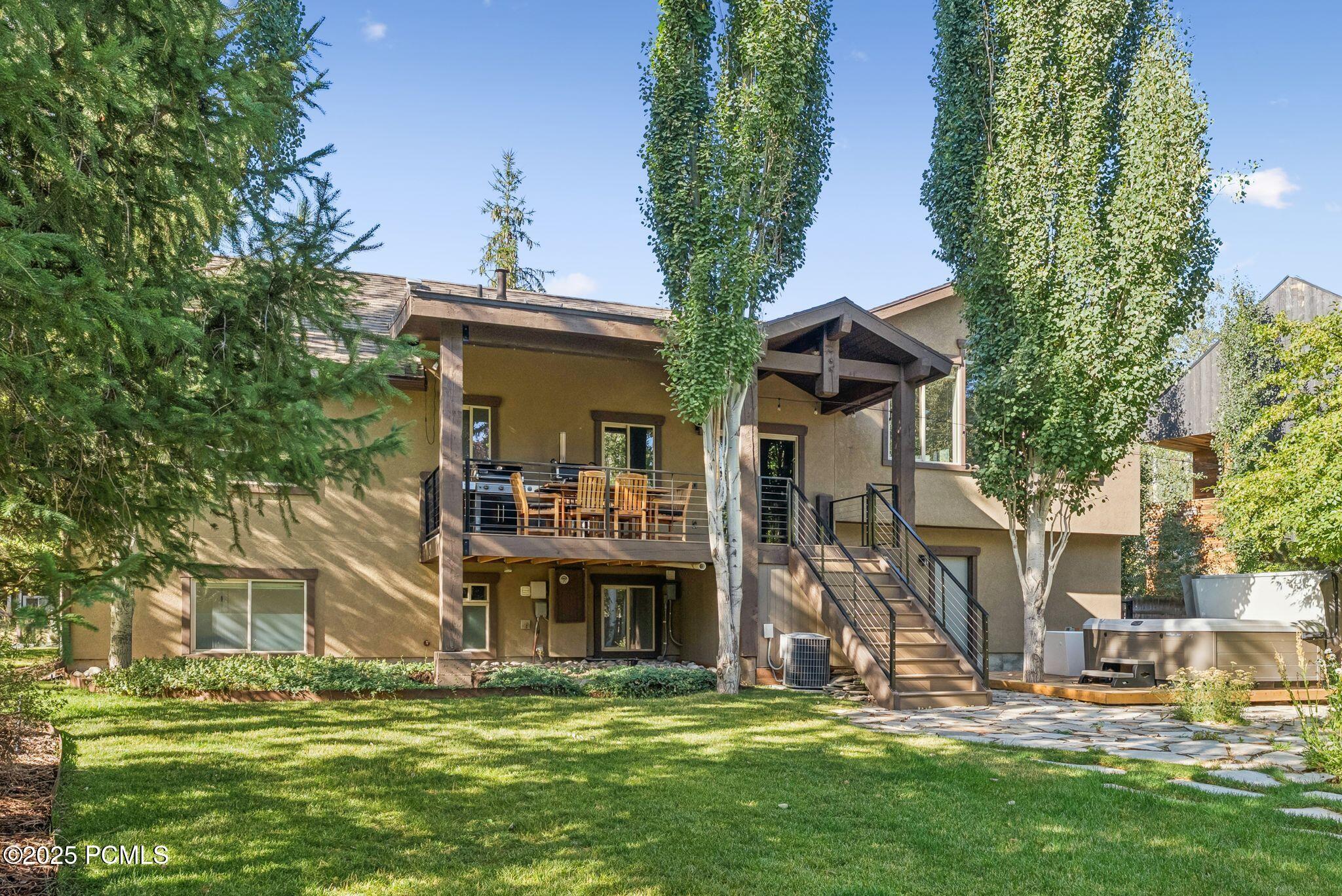 858 Red Maple Court