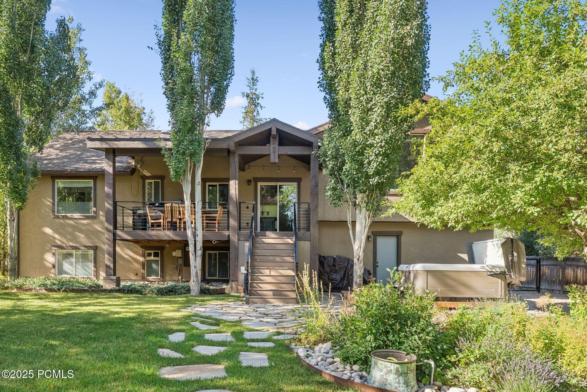 858 Red Maple Court