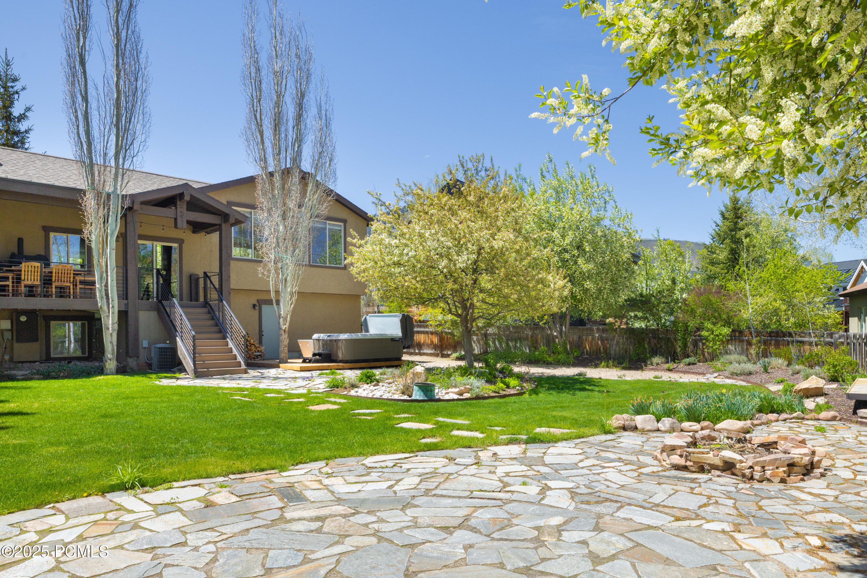 858 Red Maple Court