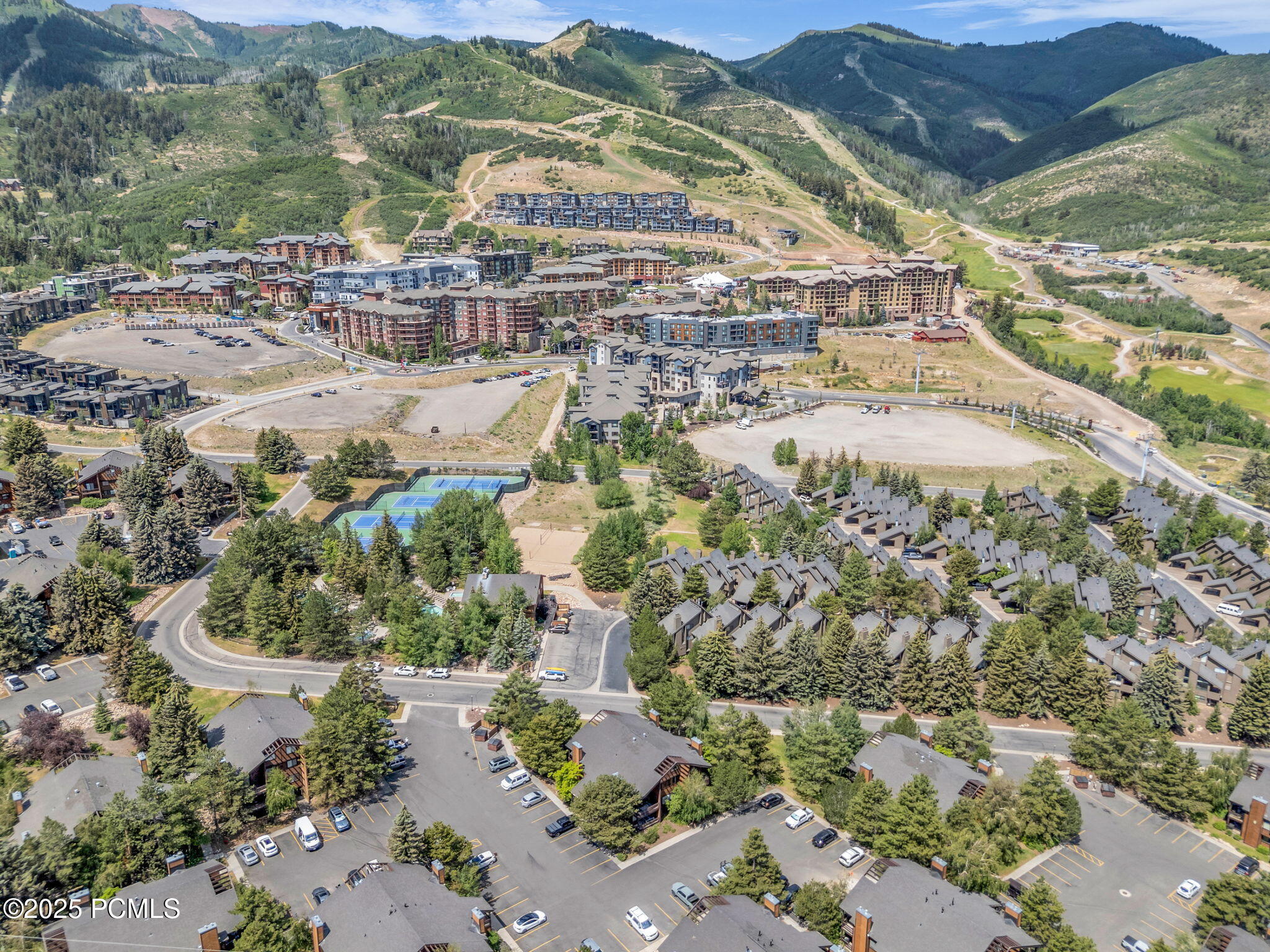 2025 Canyons Resort Drive, Apt R8