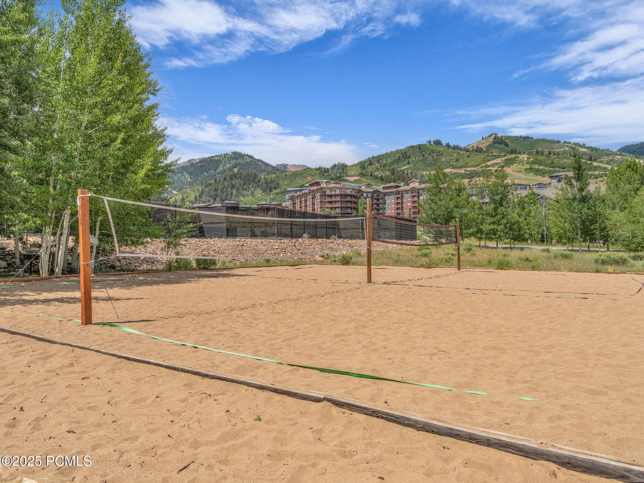 2025 Canyons Resort Drive, Apt R8