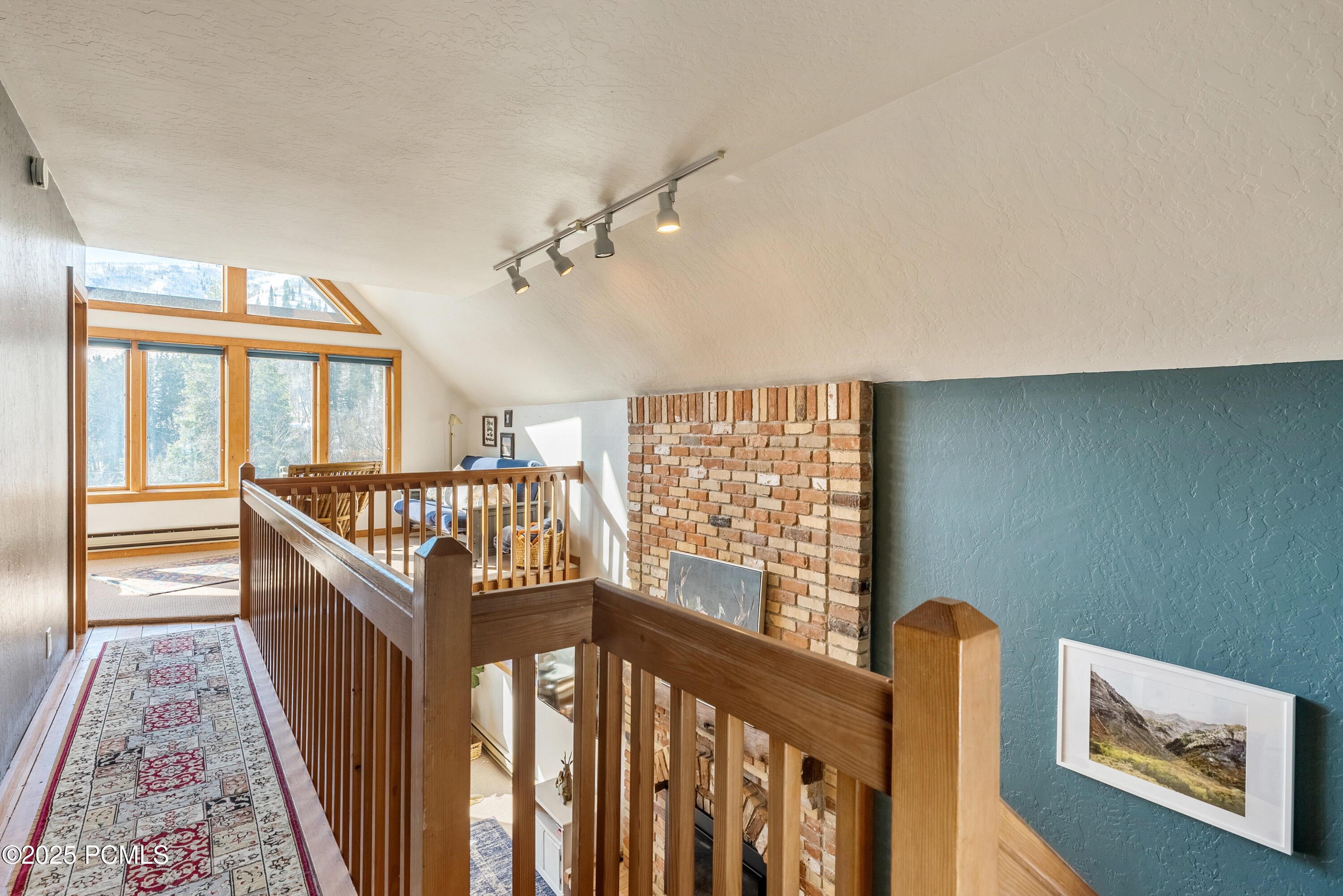 2480 W Snake Creek Road