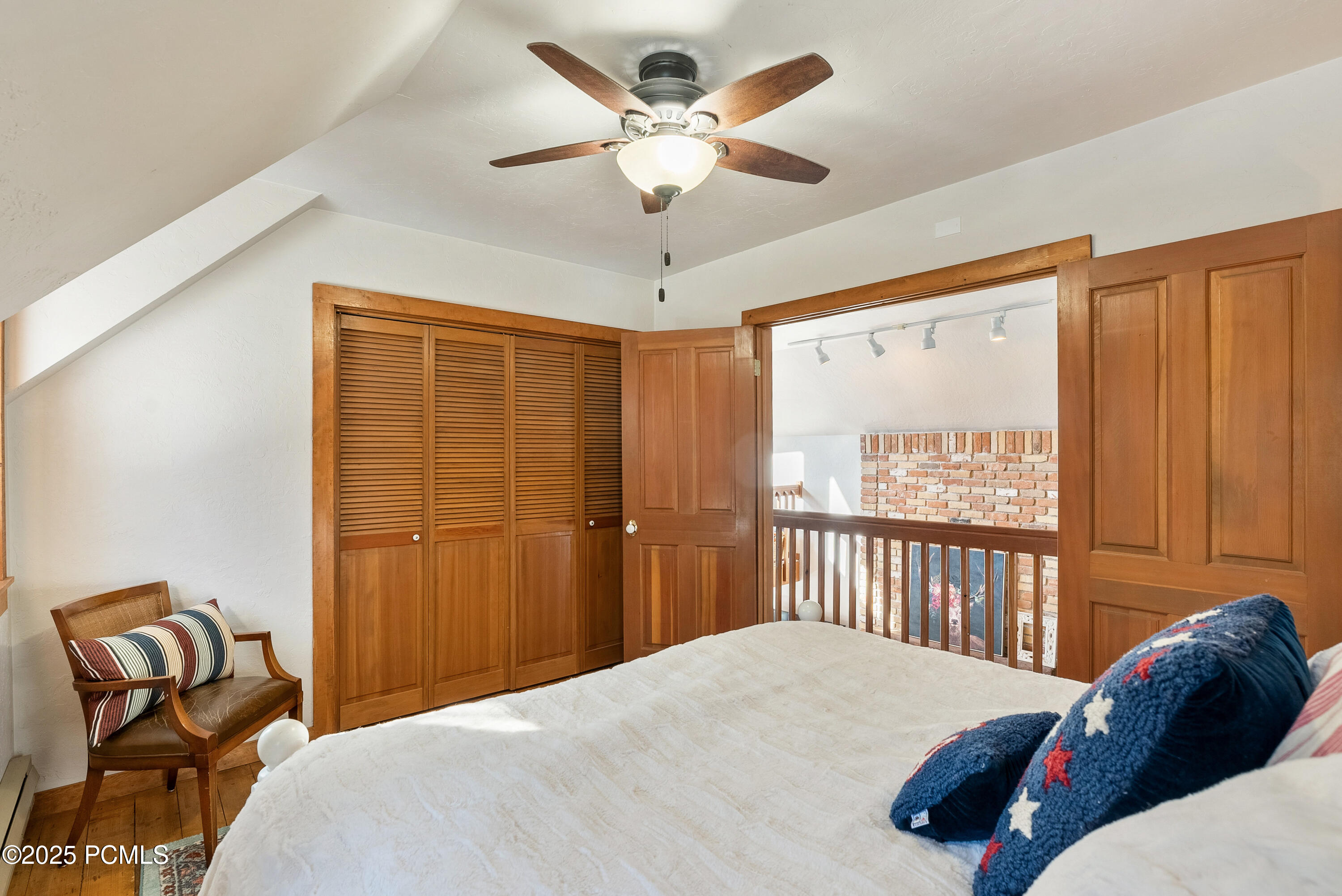 2480 W Snake Creek Road