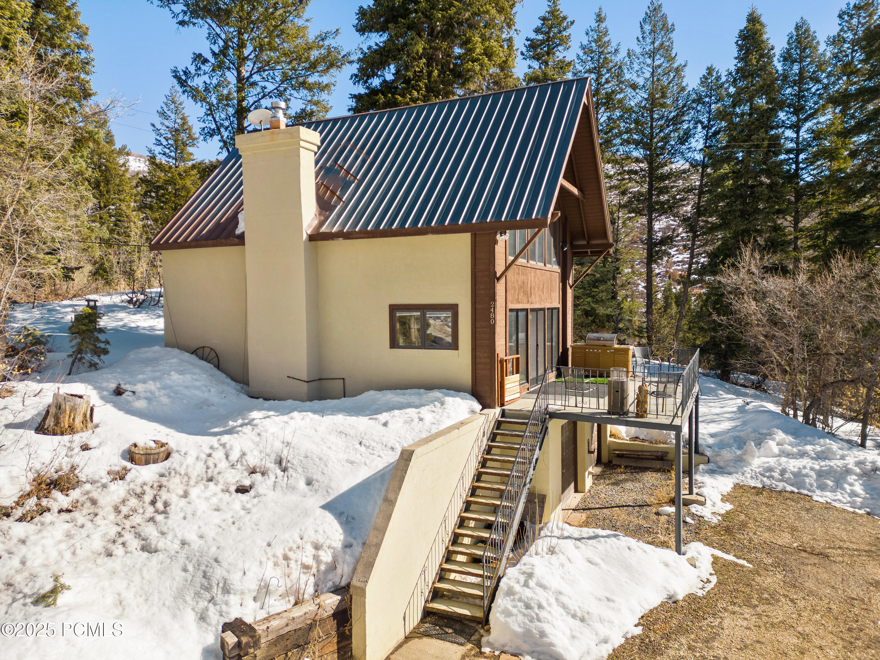 2480 W Snake Creek Road