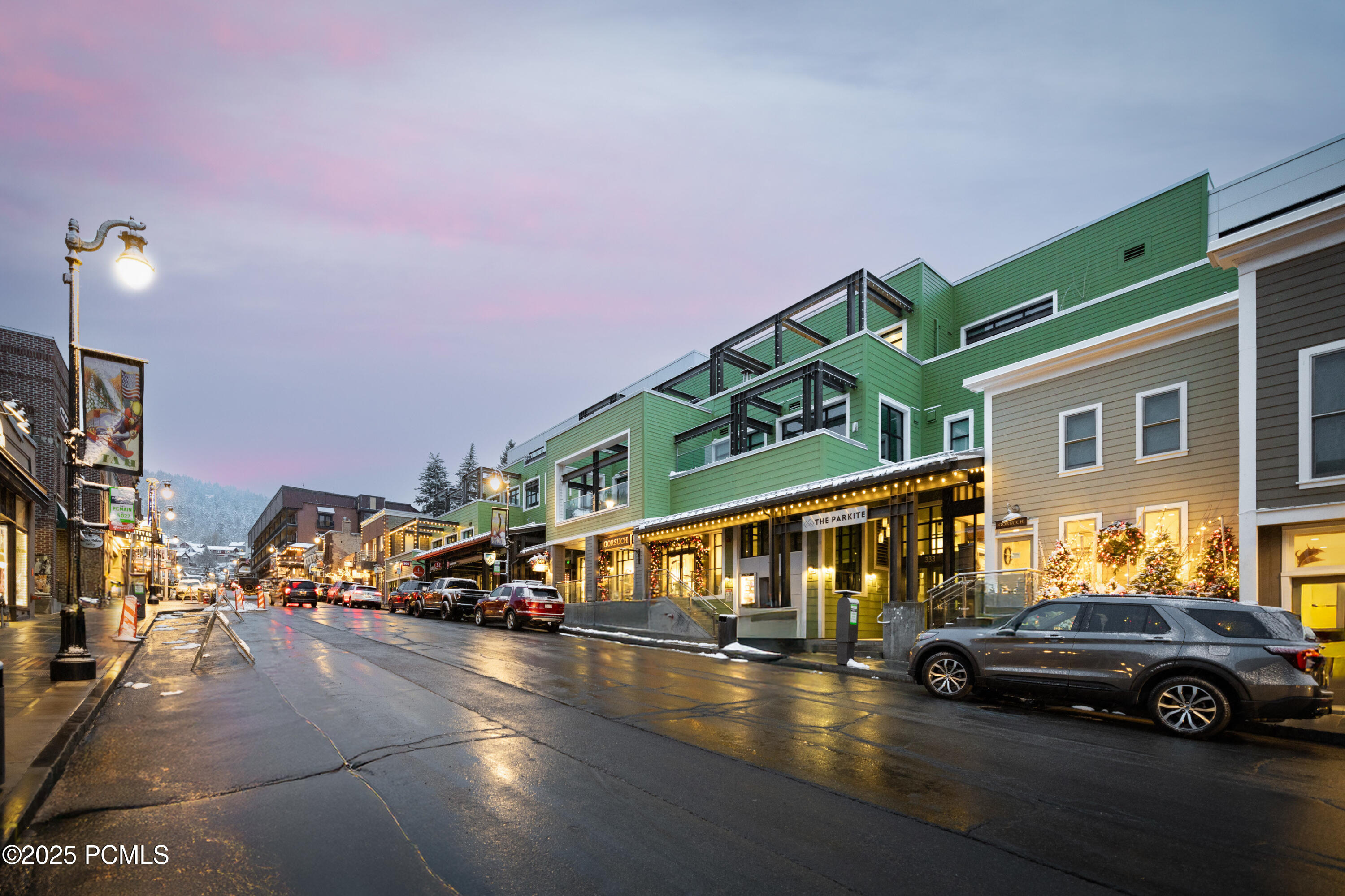 333 Main Street, 23