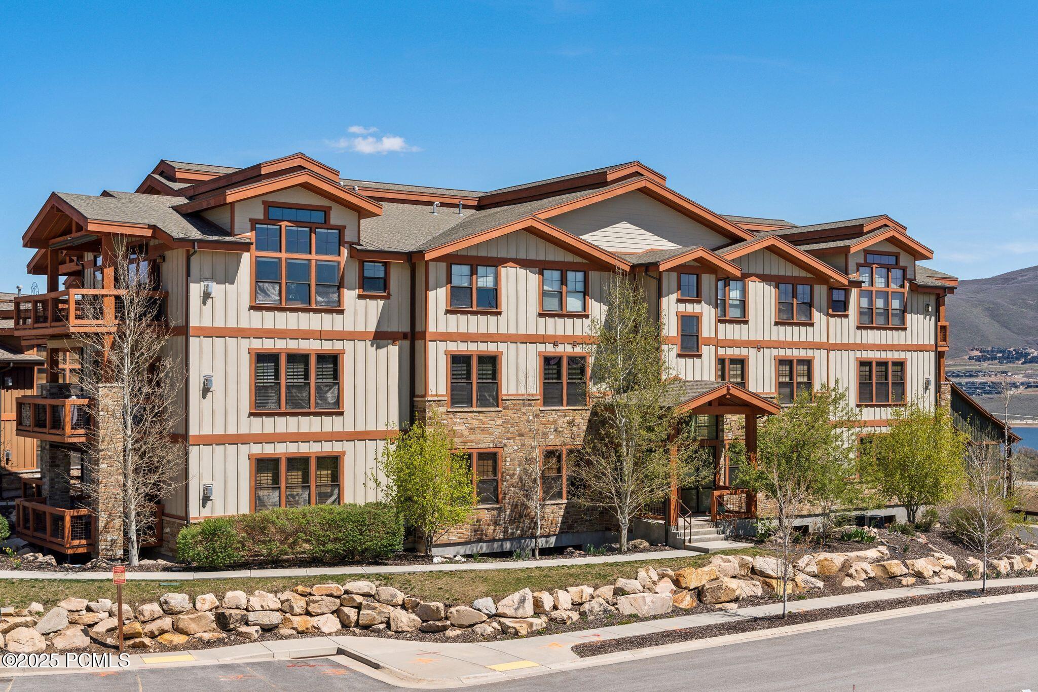 9855 N Vista Drive Unit 104