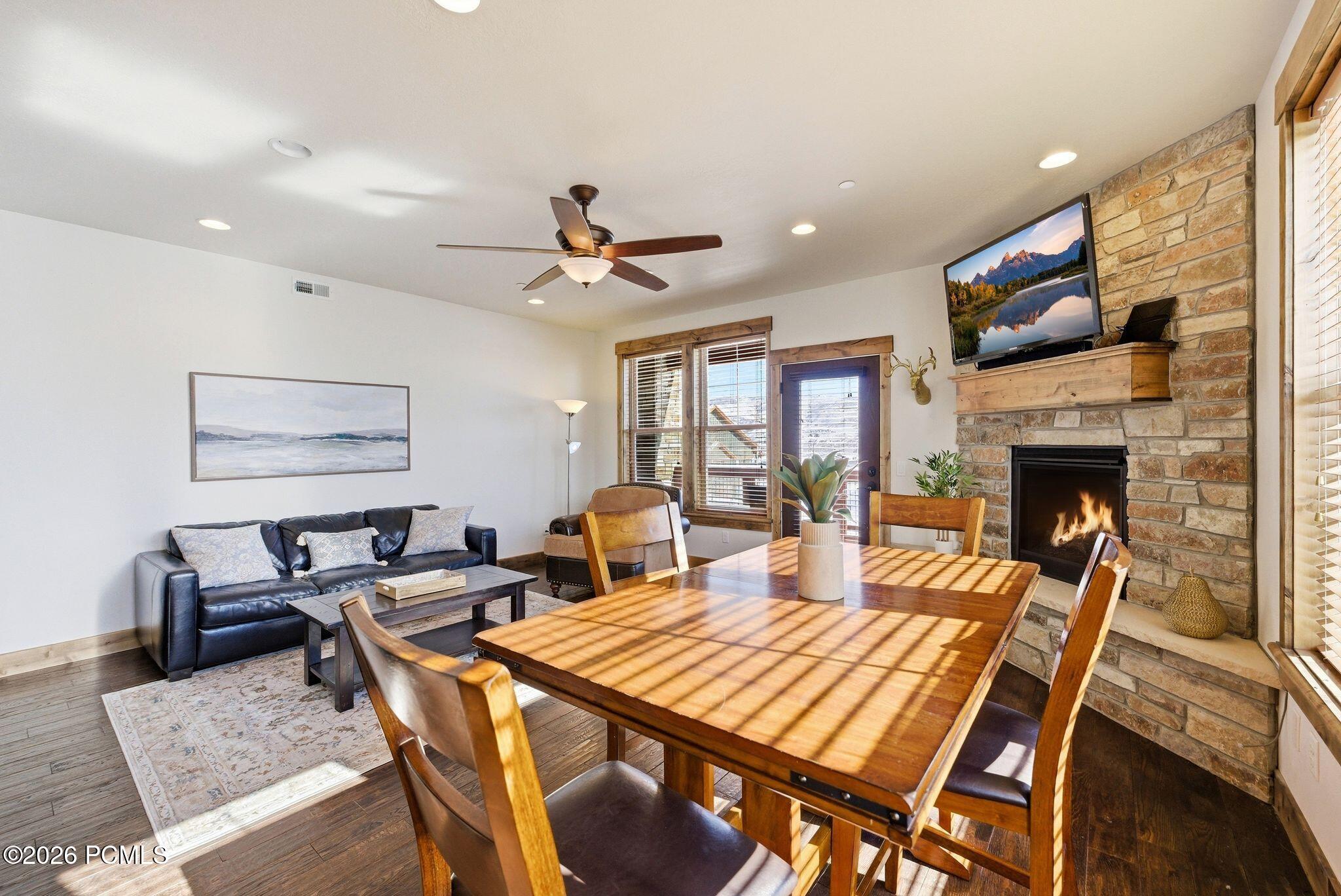 9855 N Vista Drive Unit 104