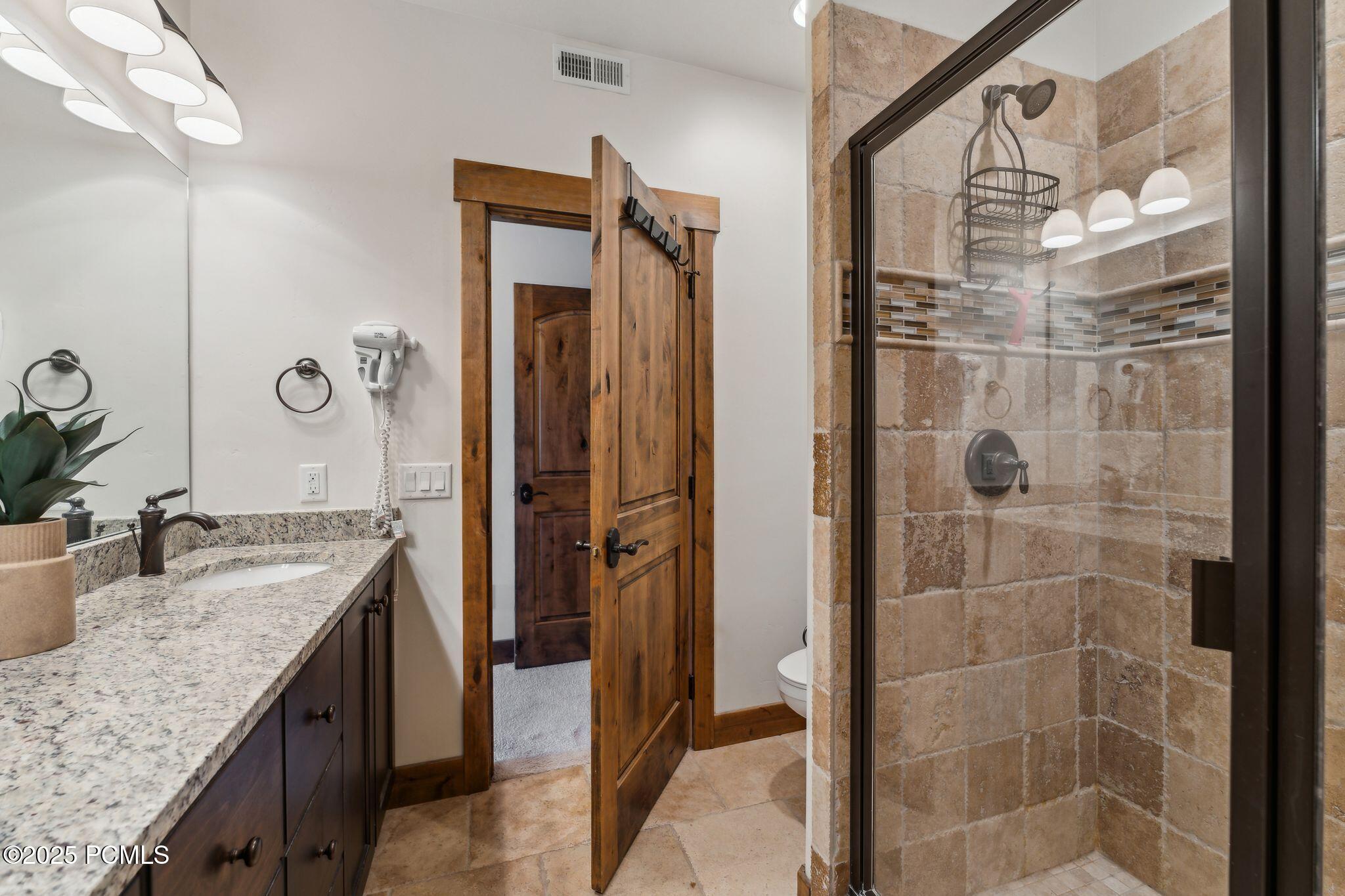 9855 N Vista Drive Unit 104