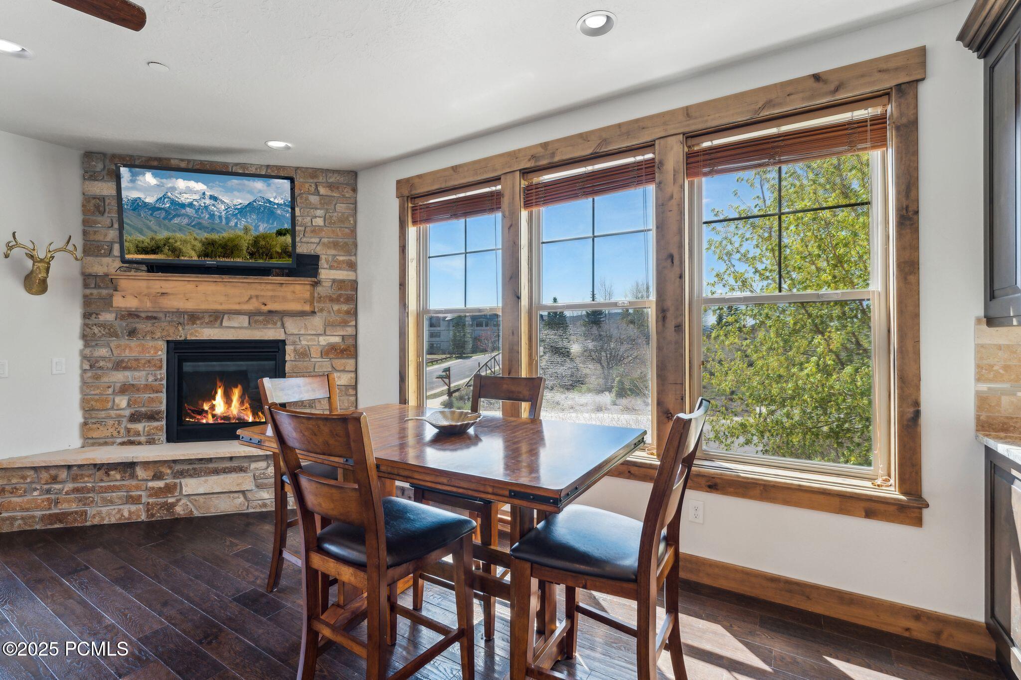 9855 N Vista Drive Unit 104