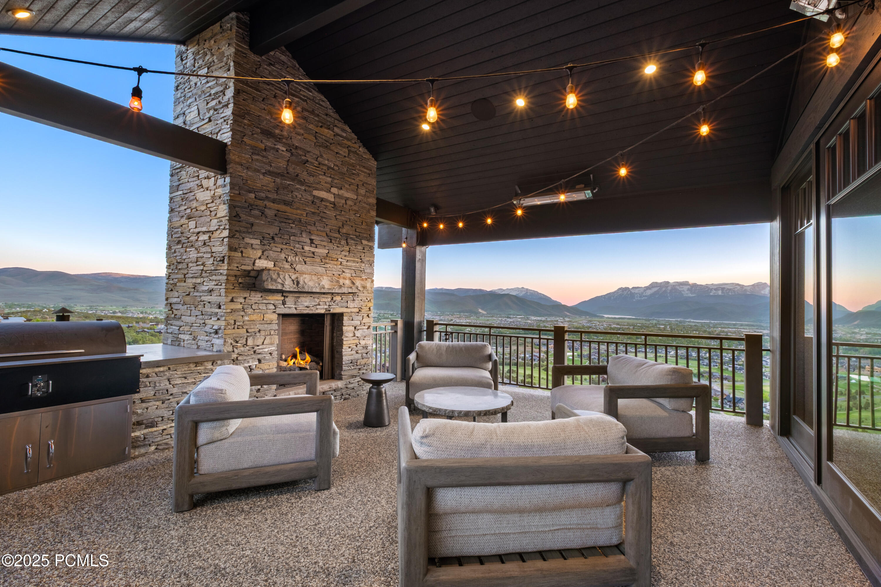 1097 Explorer Peak Drive Drive