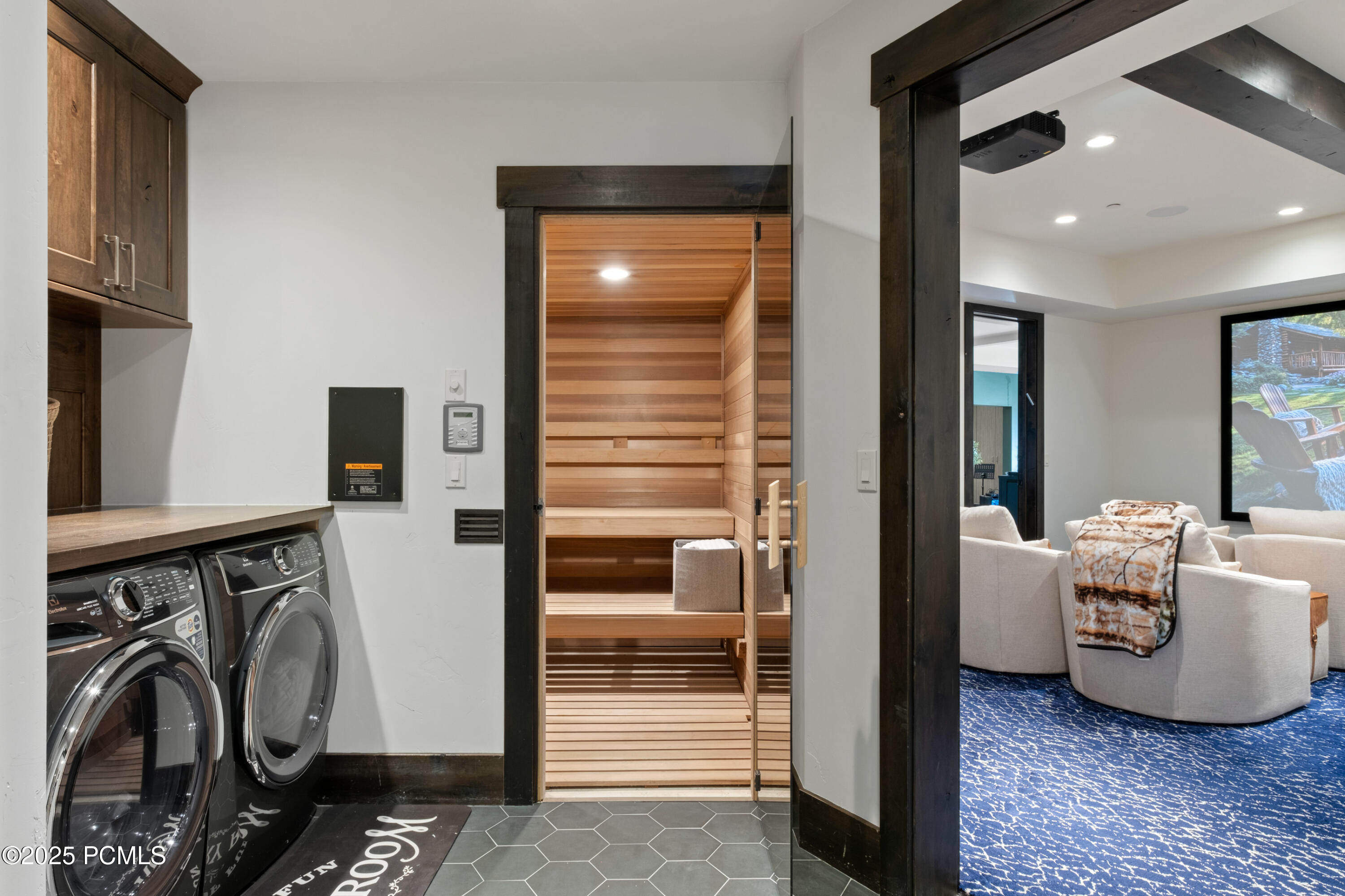 1097 Explorer Peak Drive Drive