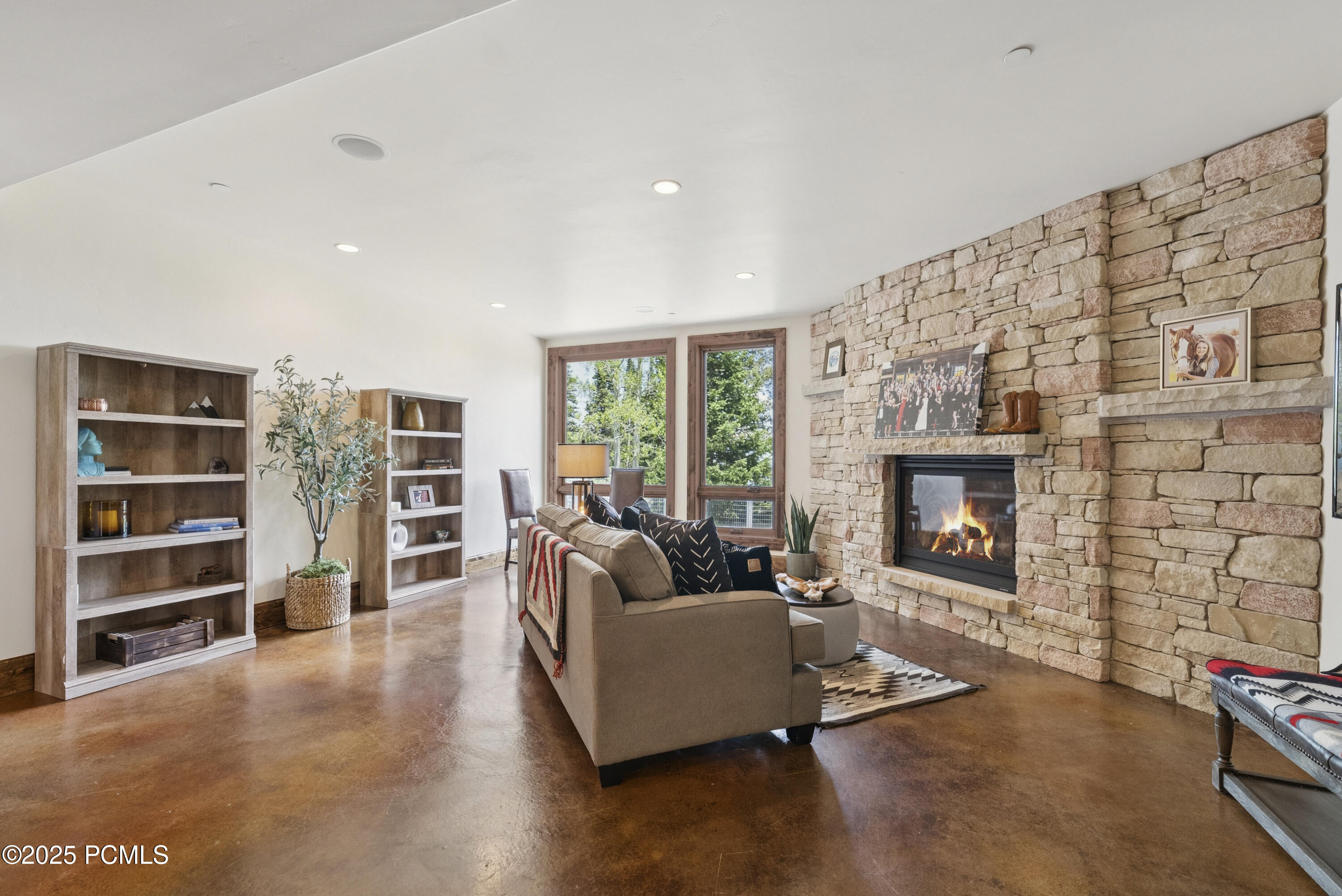 147 White Pine Canyon Road