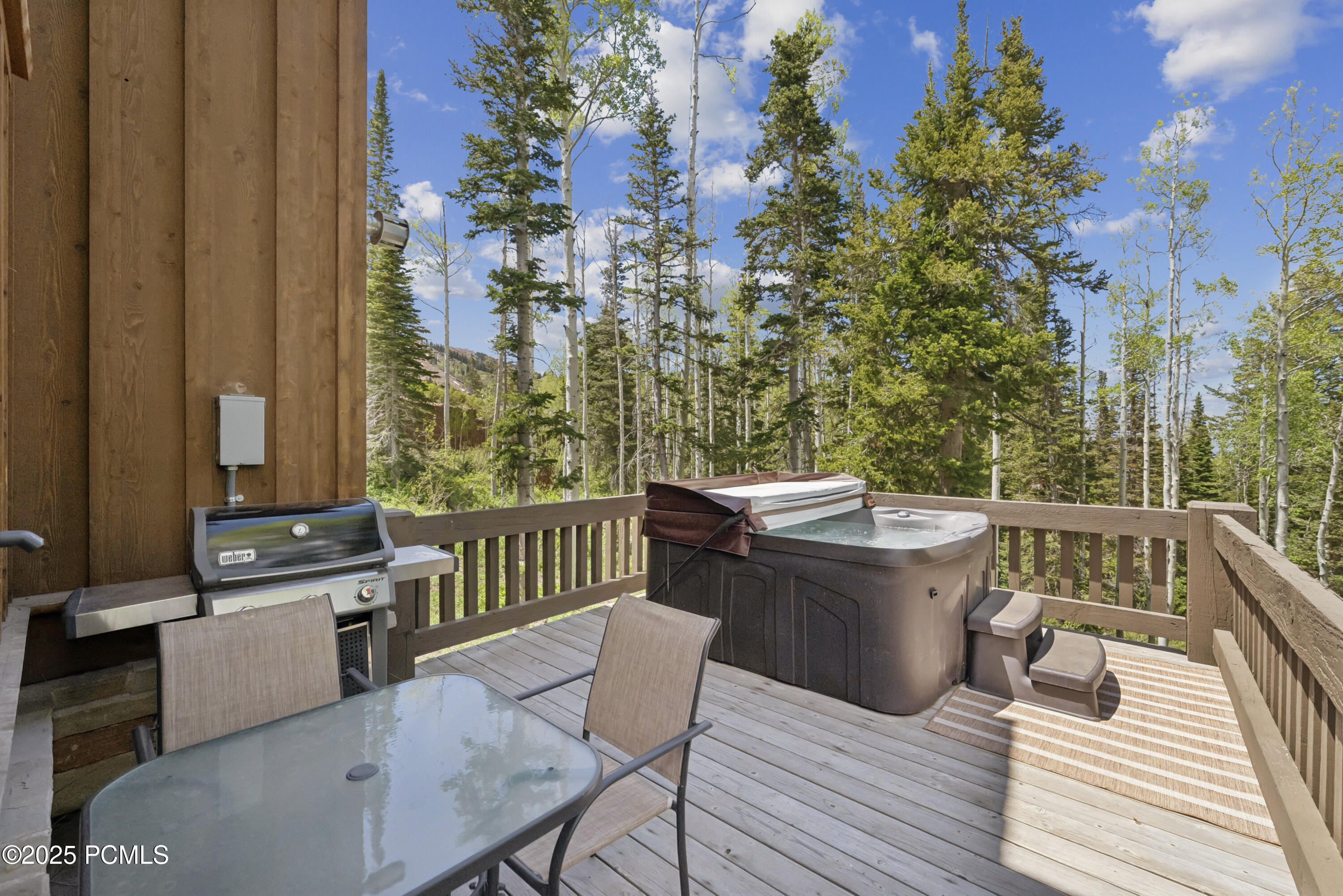 147 White Pine Canyon Road