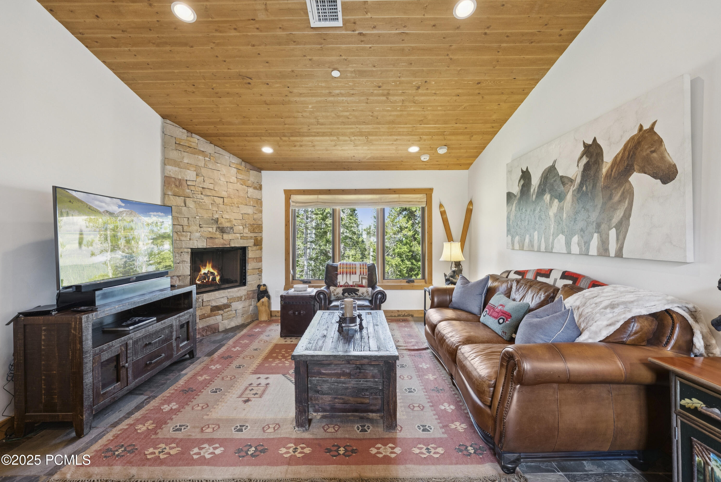 147 White Pine Canyon Road