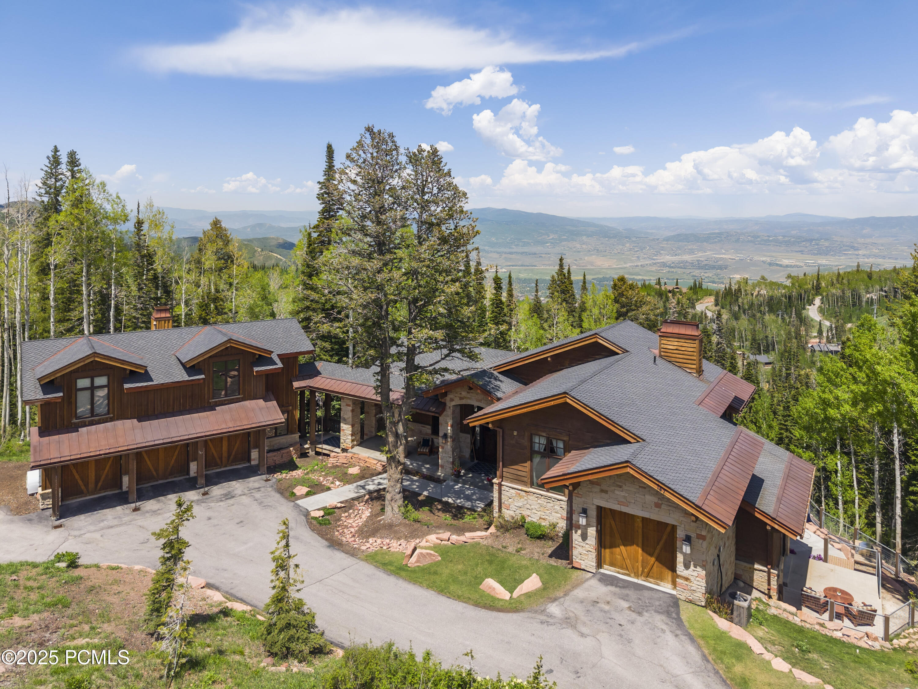 147 White Pine Canyon Road