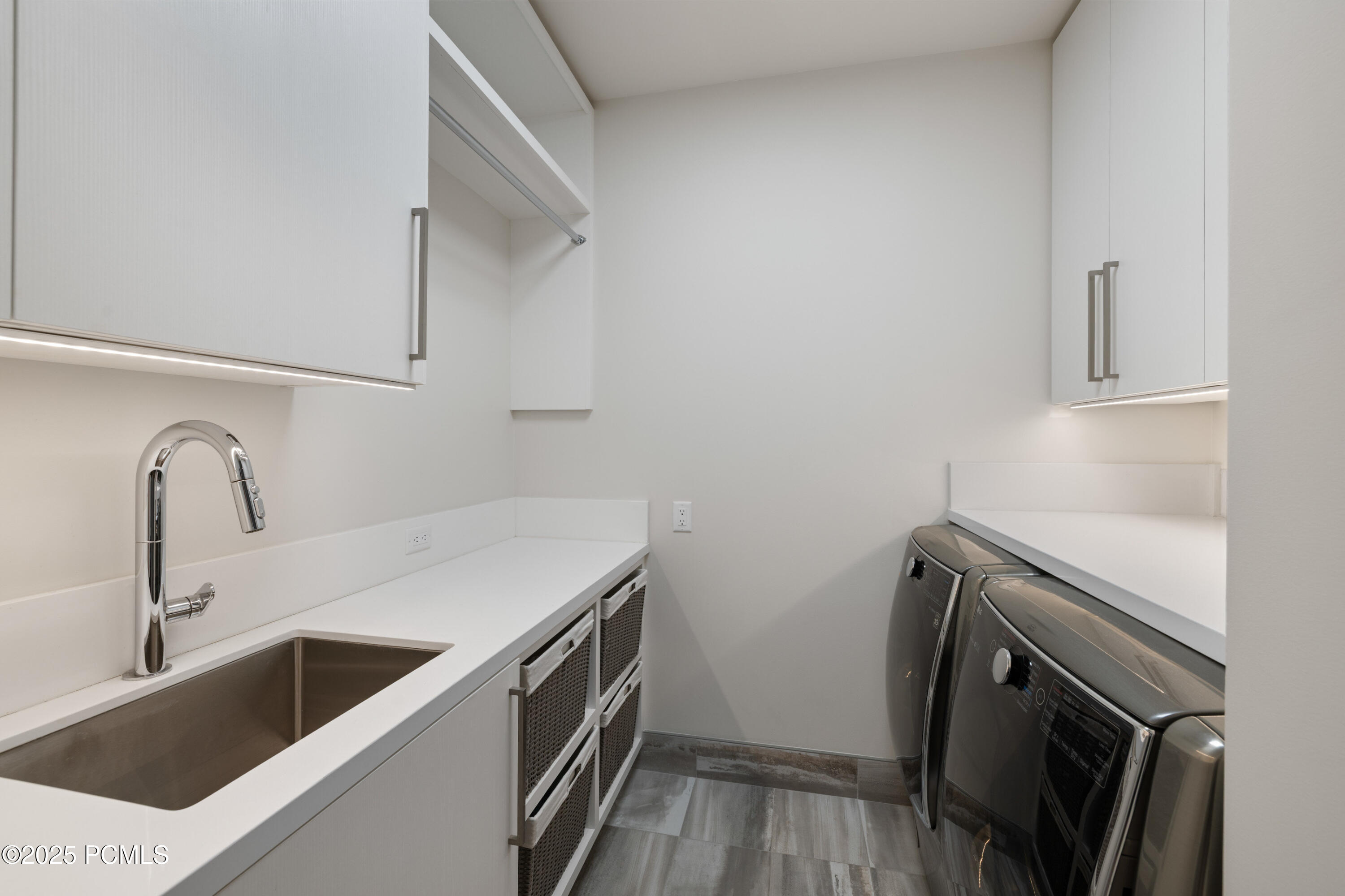 8910 Empire Club Drive, 603