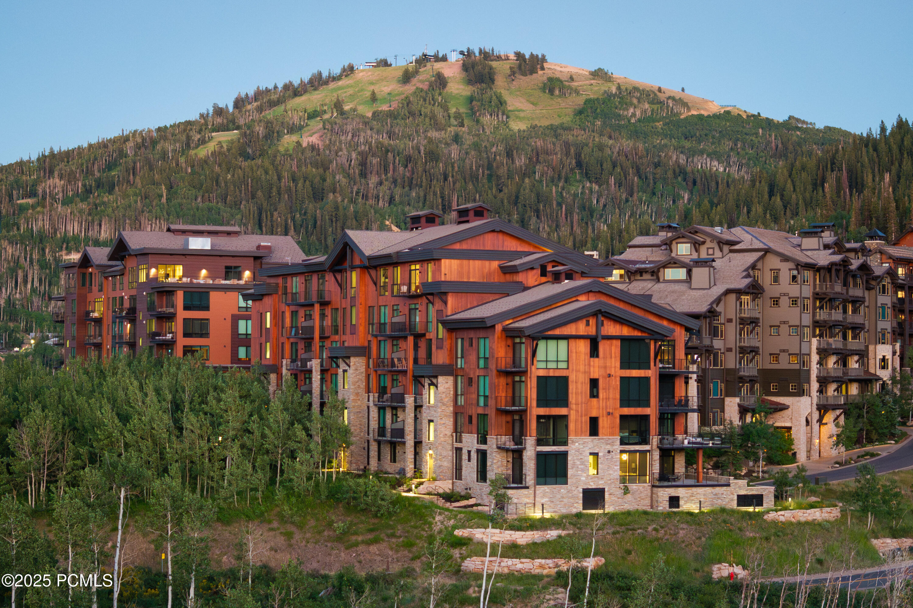 8910 Empire Club Drive, 603
