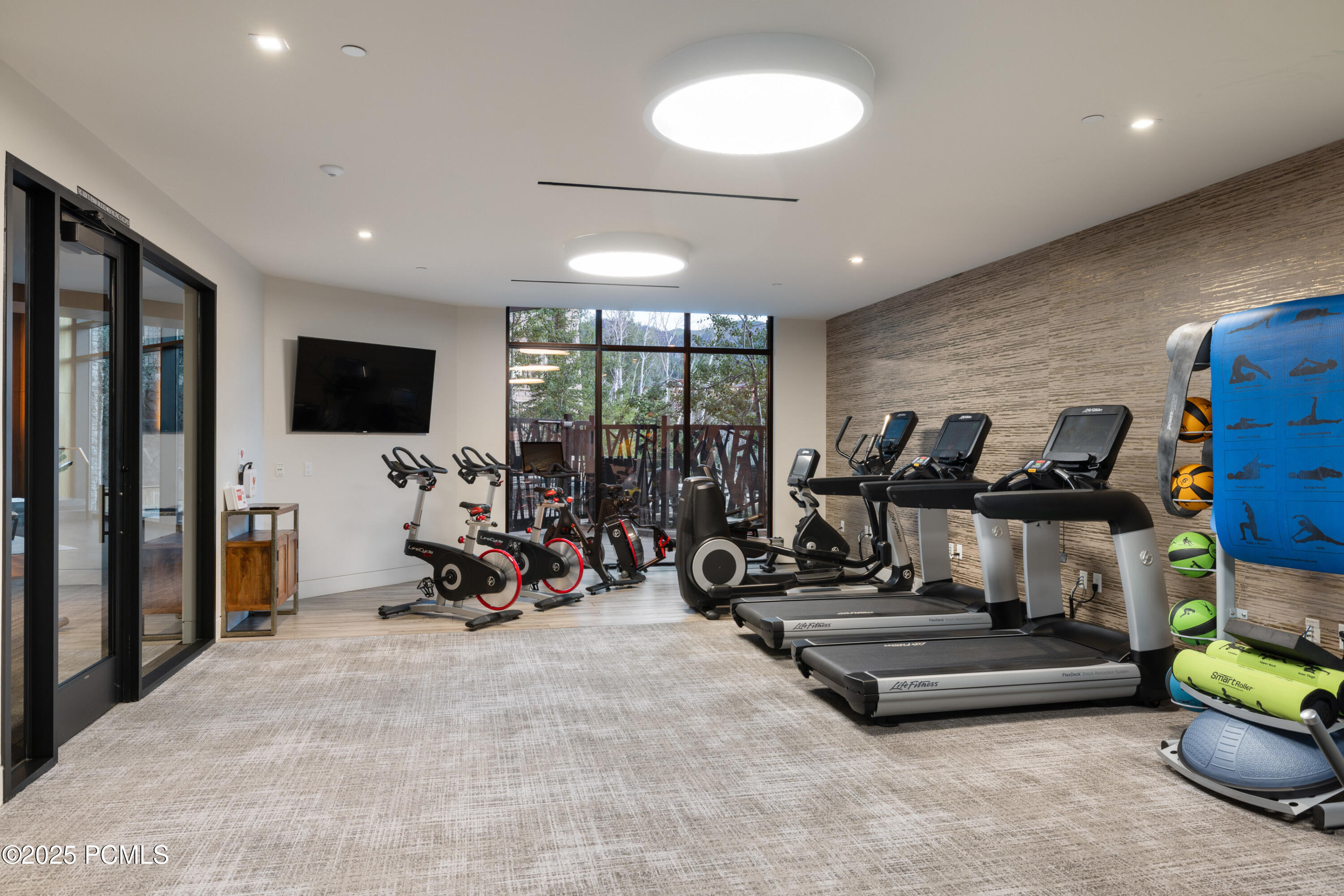 8910 Empire Club Drive, 603