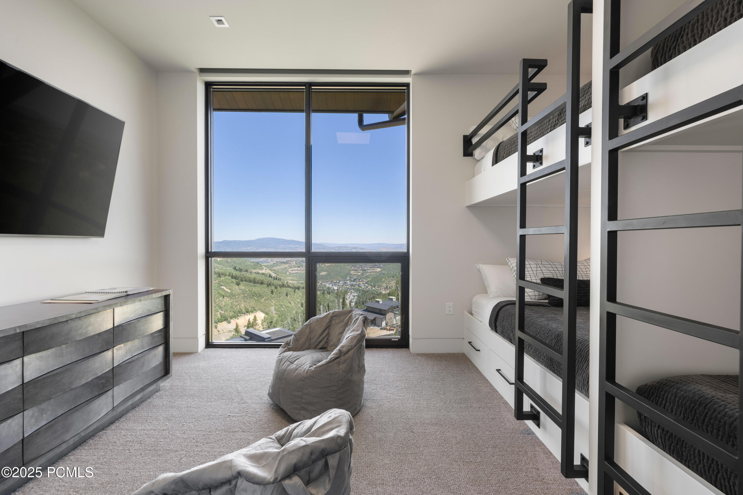 8910 Empire Club Drive, 603