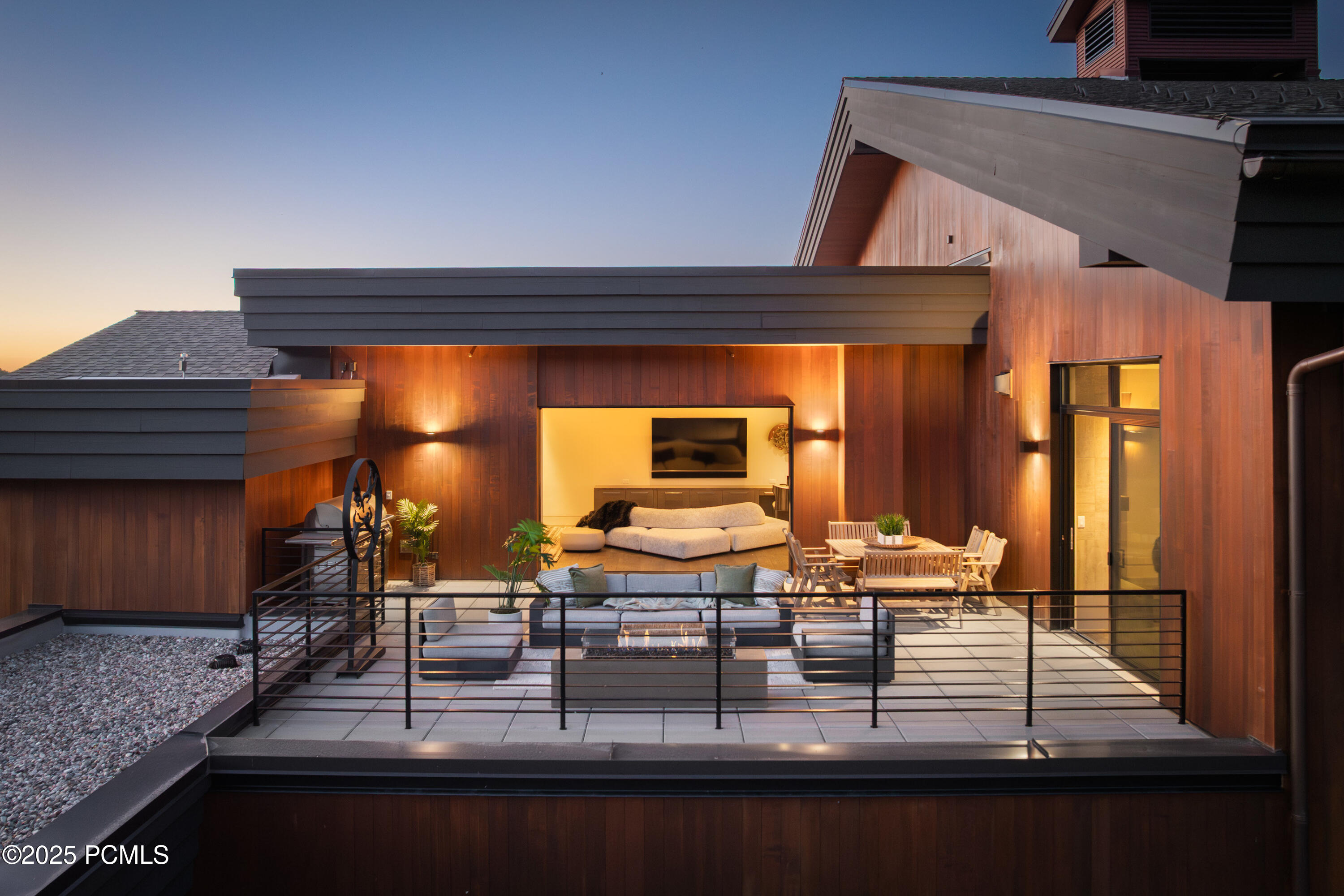 8910 Empire Club Drive, 603