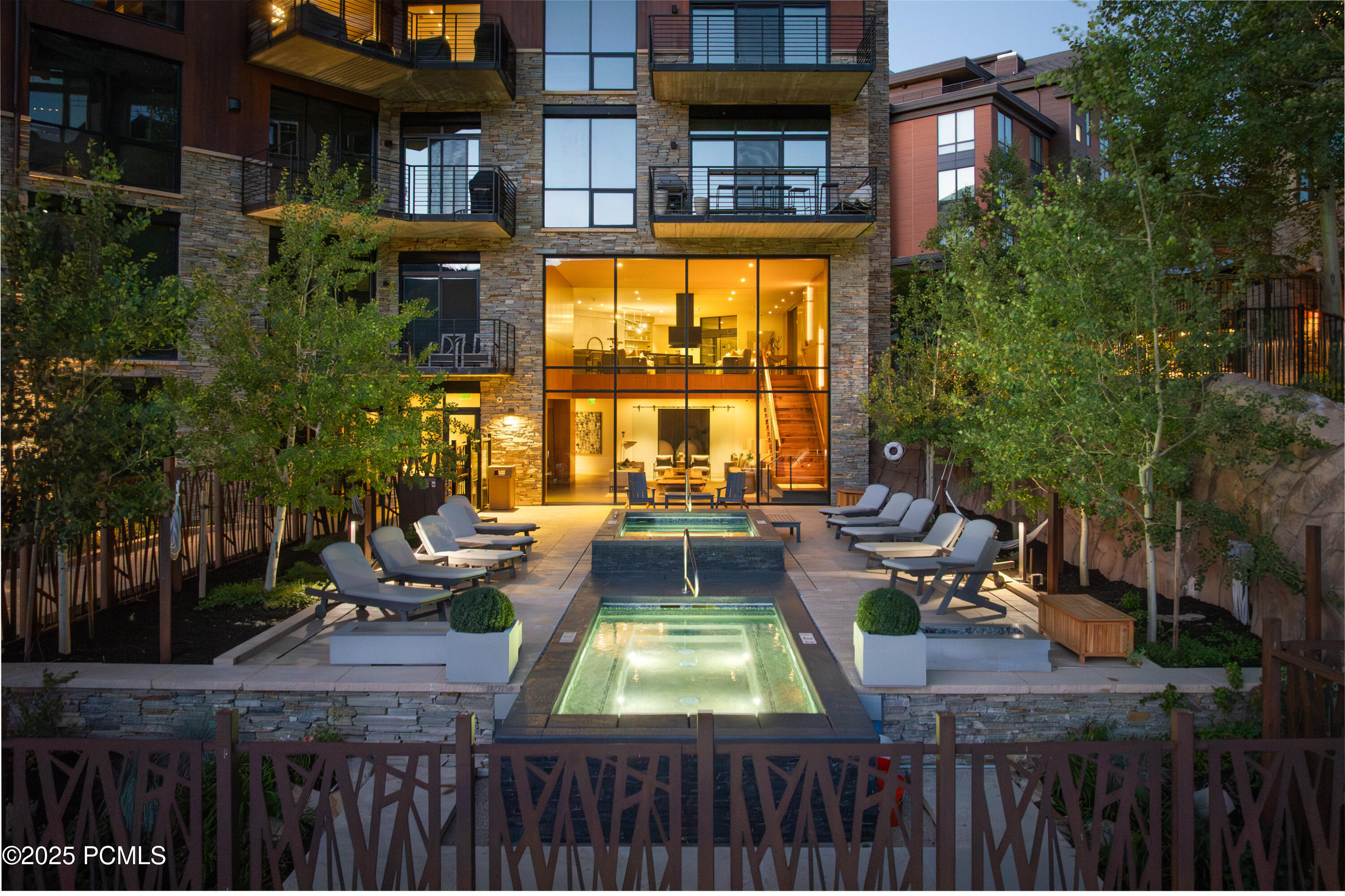 8910 Empire Club Drive, 603