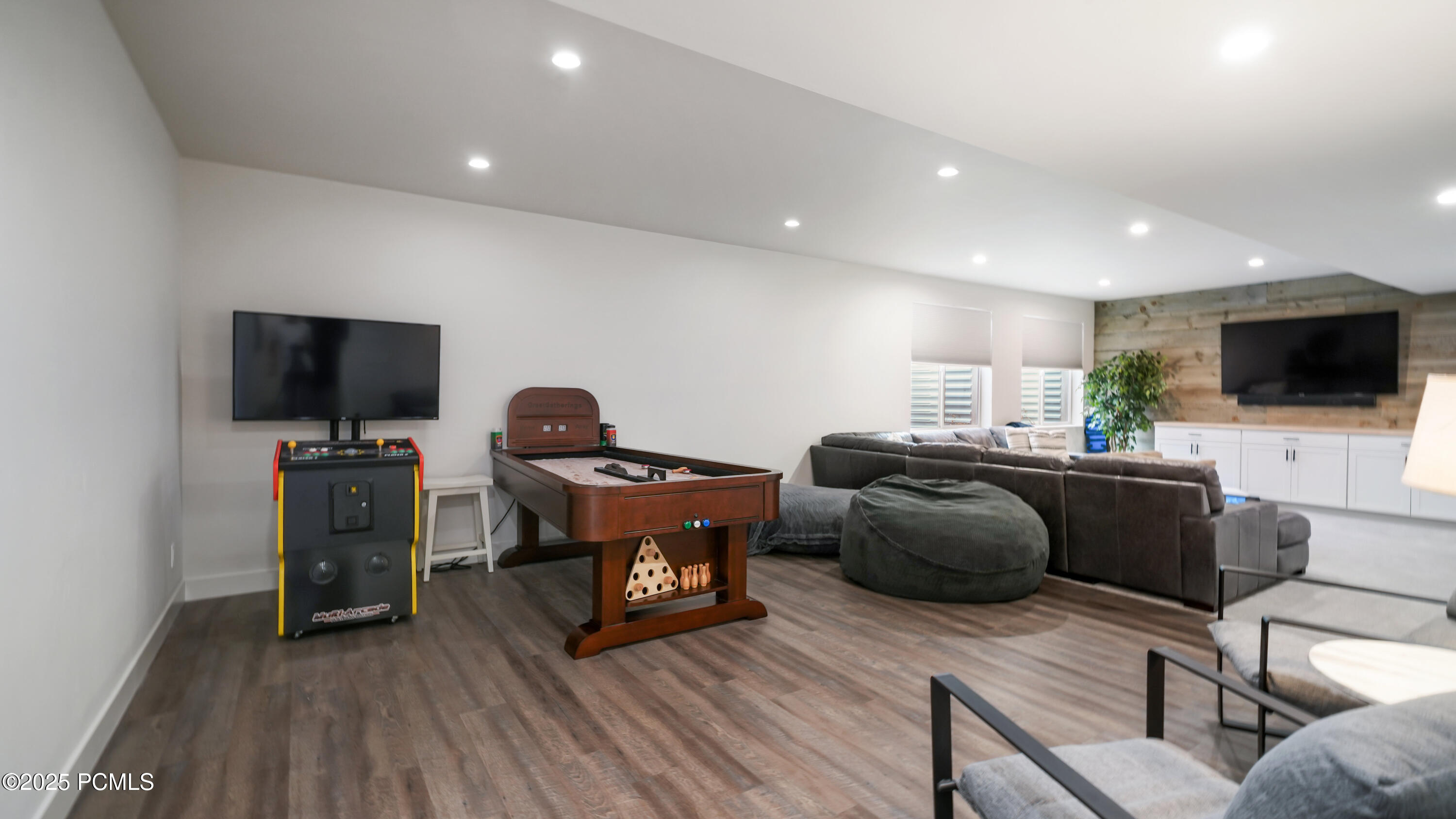 365 S 1750 East