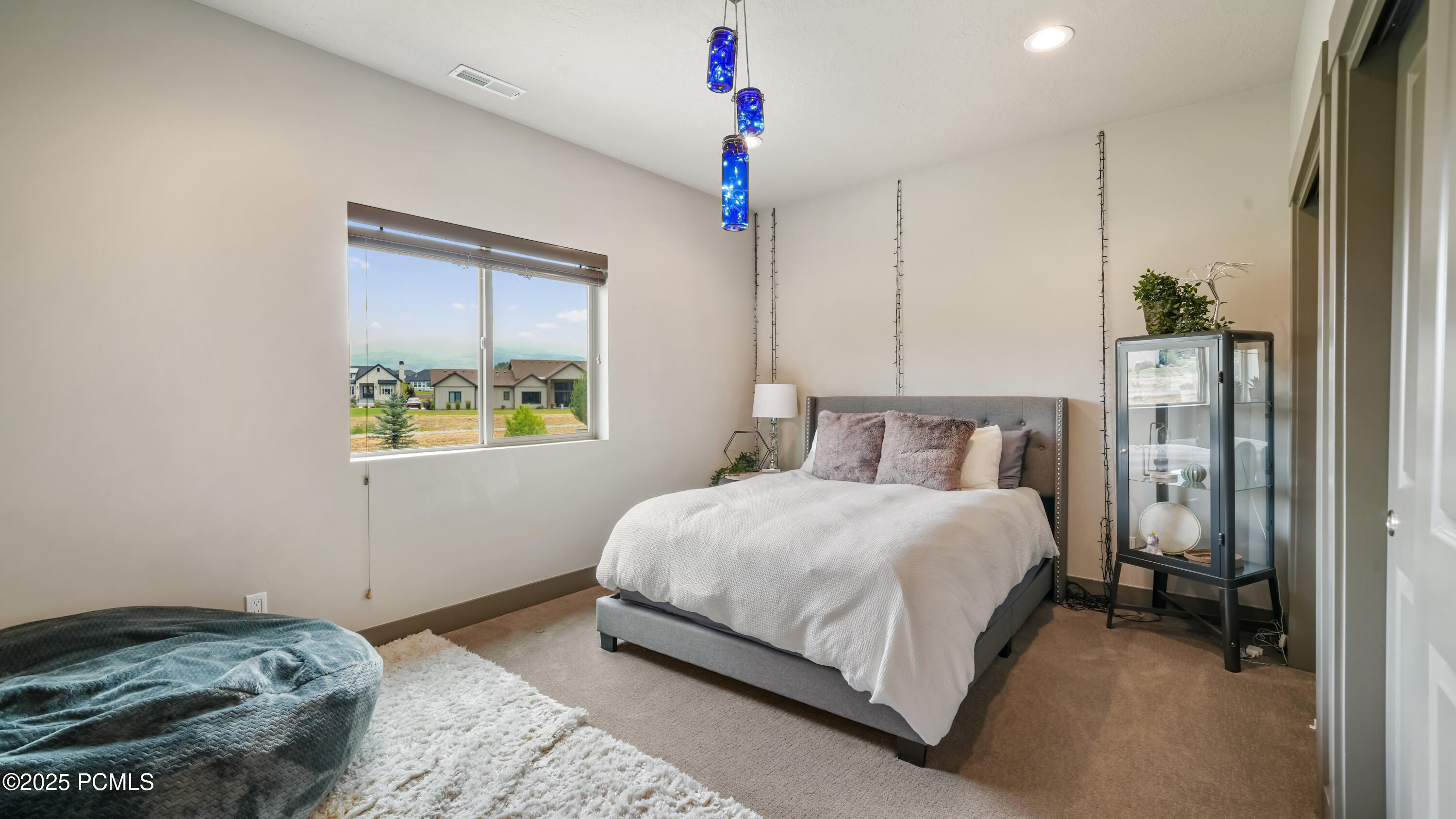 365 S 1750 East
