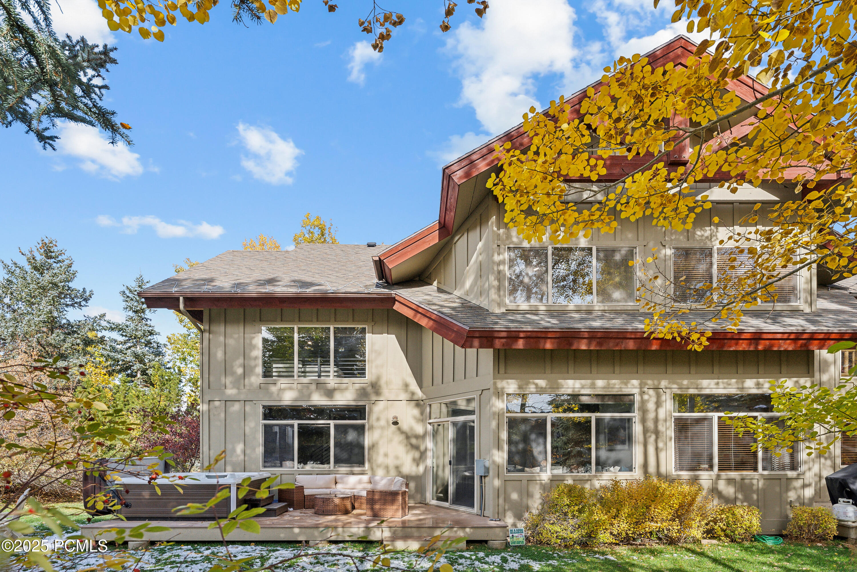 1390 Meadow Loop Road