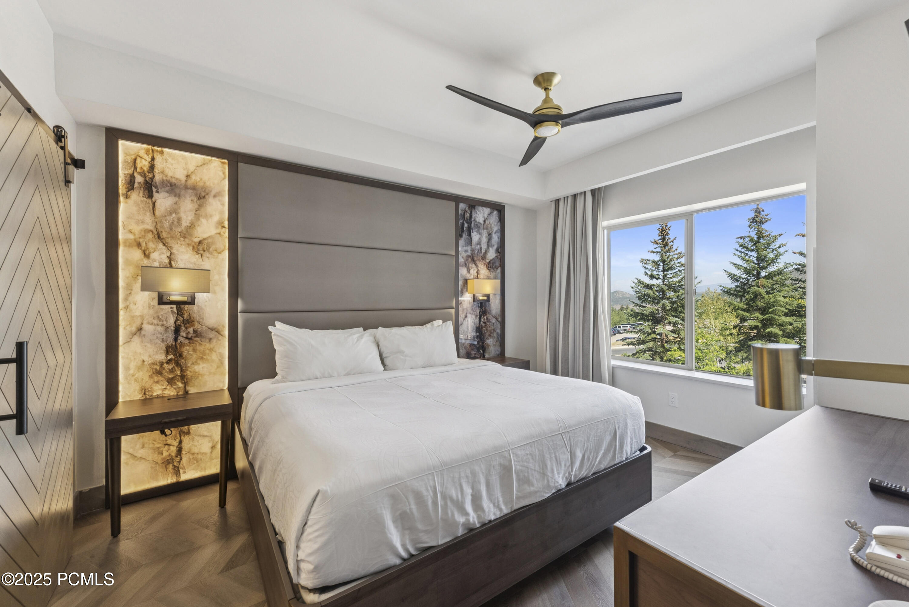 3000 Canyons Resort Drive, 3303a