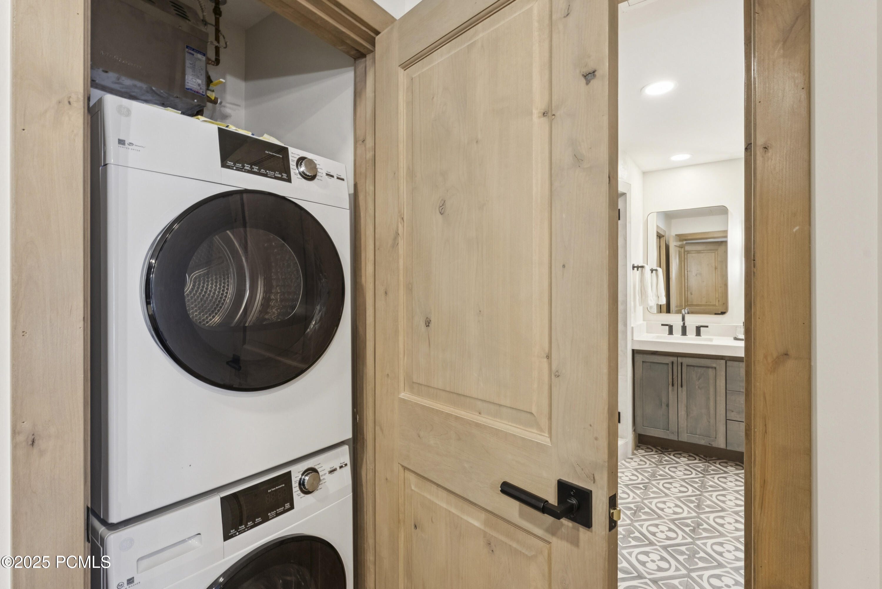 3000 Canyons Resort Drive, 3303a