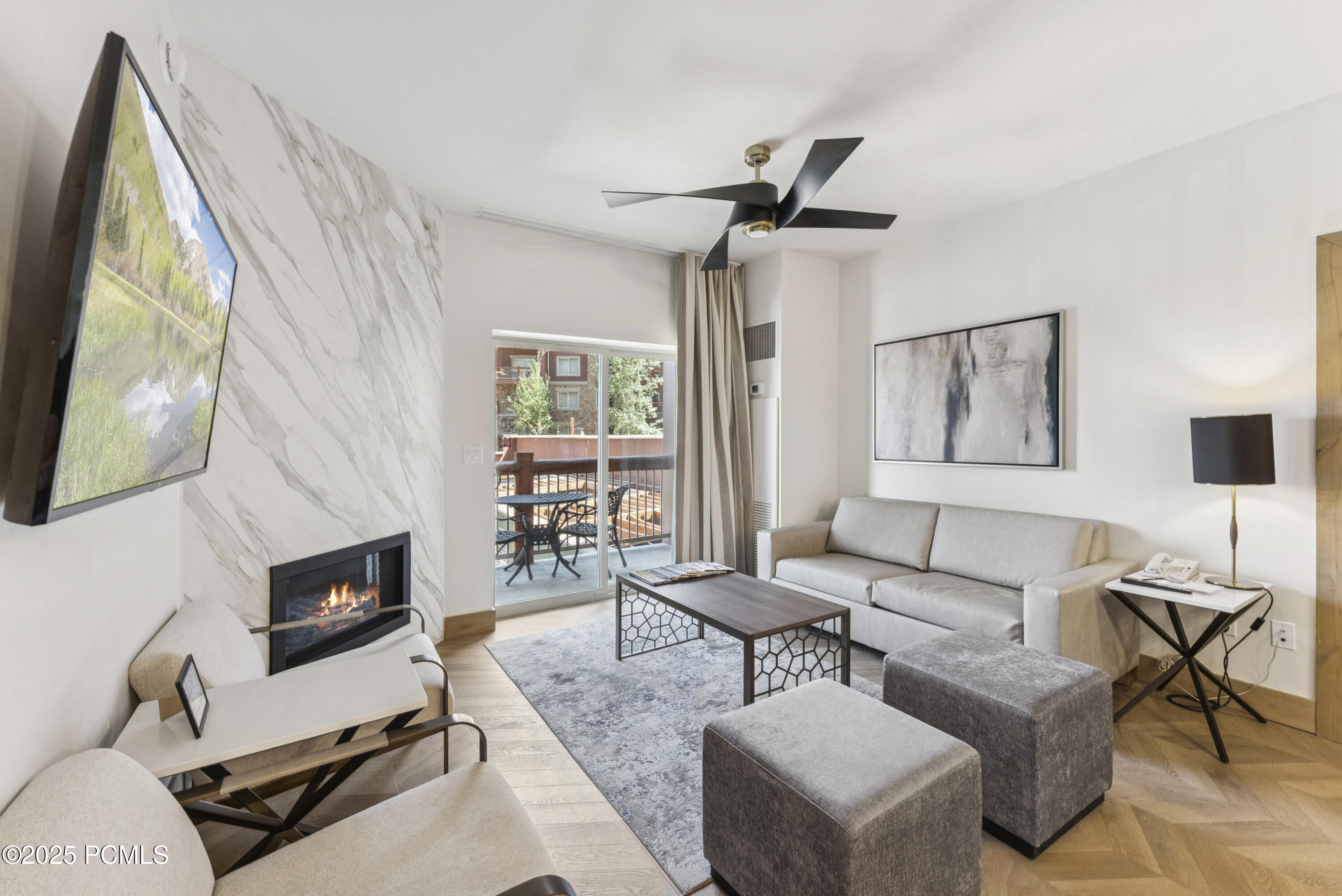 3000 Canyons Resort Drive, 3303a