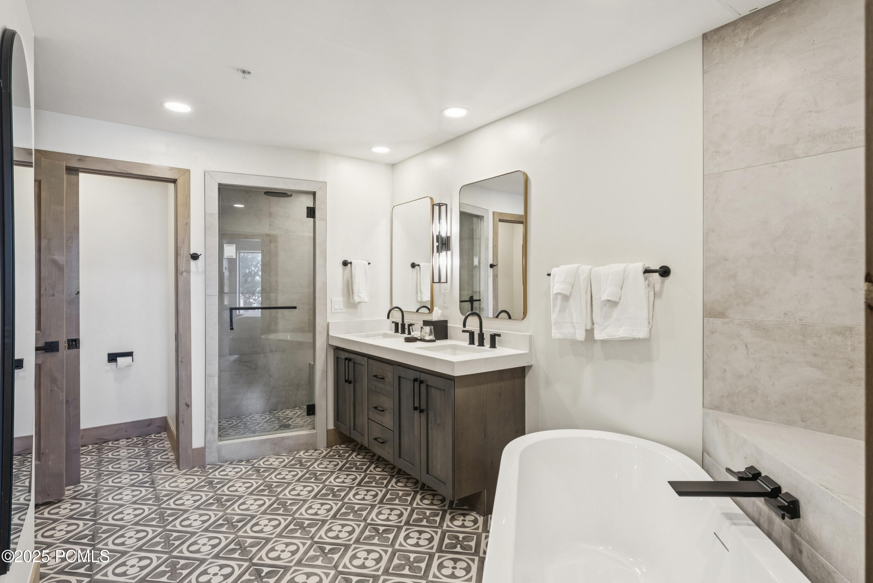 3000 Canyons Resort Drive, 3303a