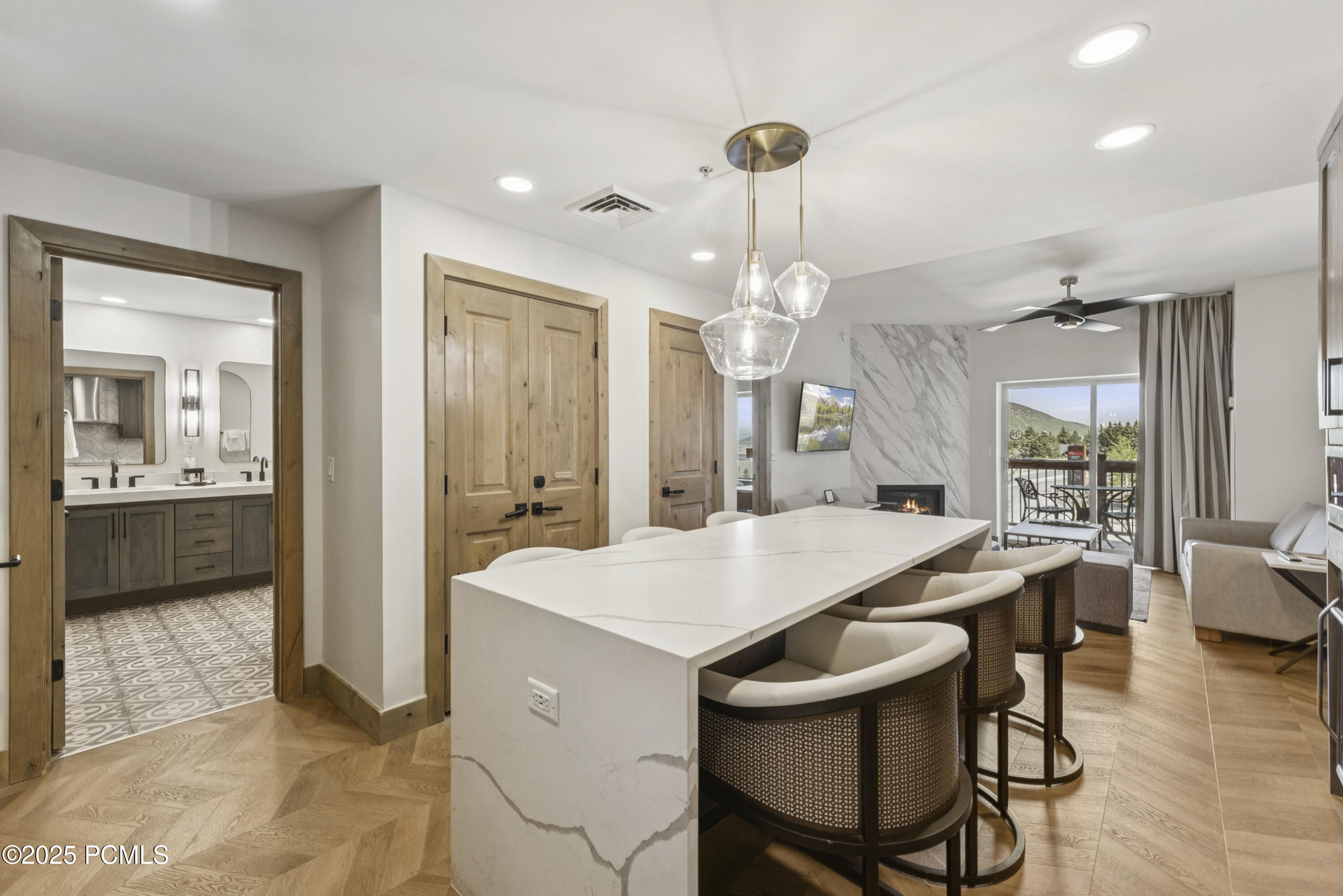 3000 Canyons Resort Drive, 3303a