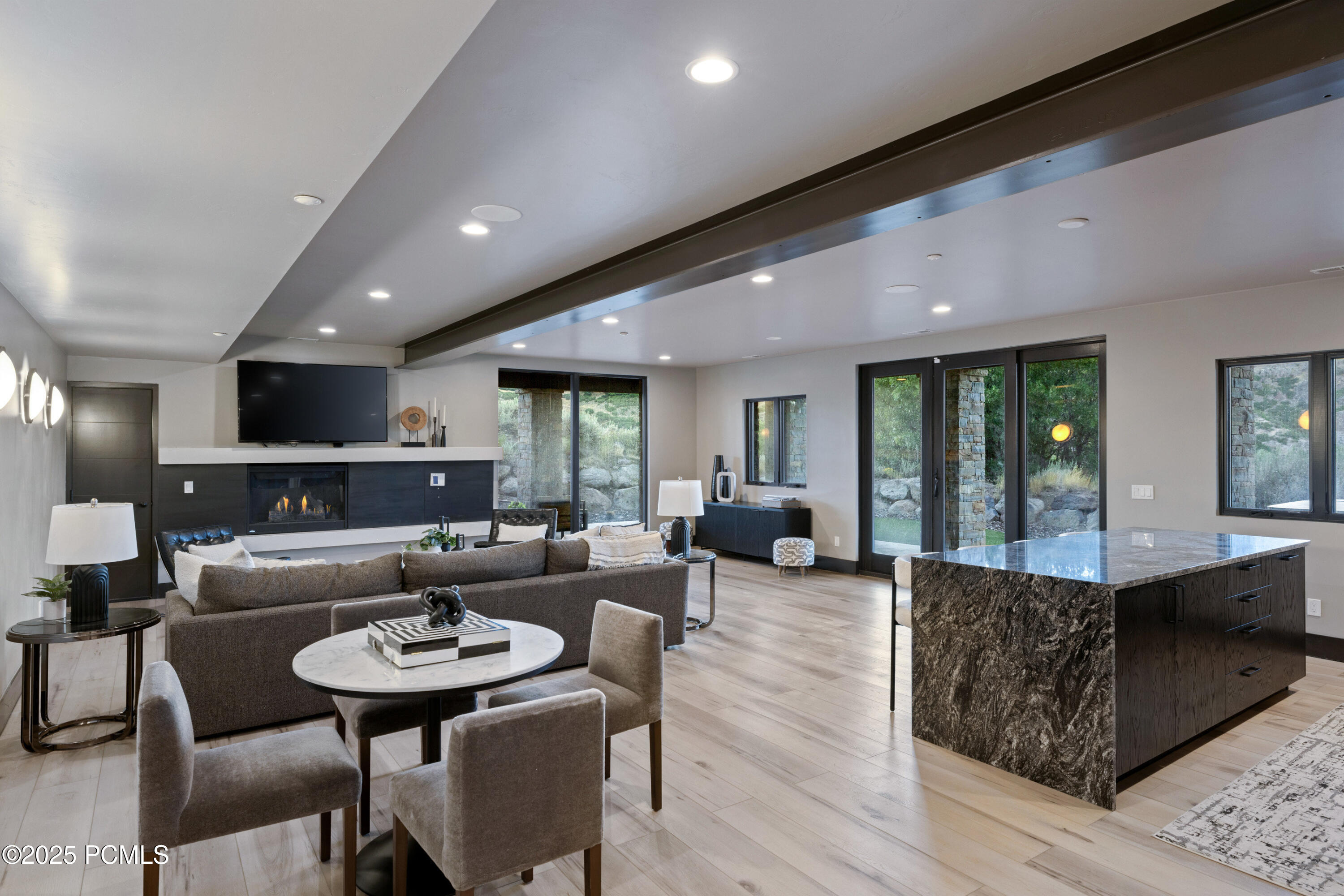 836 Canyon Gate Road