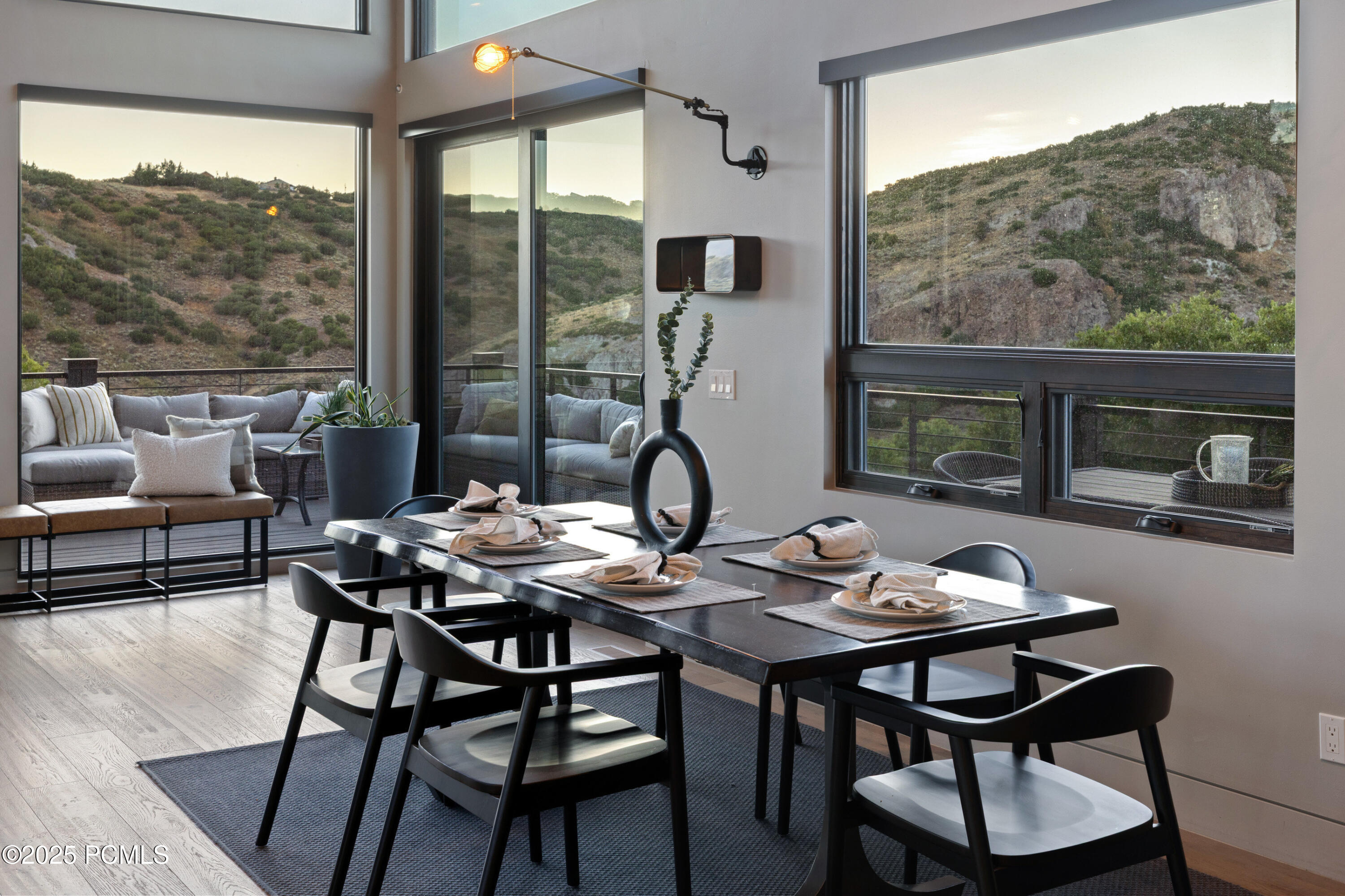 836 Canyon Gate Road