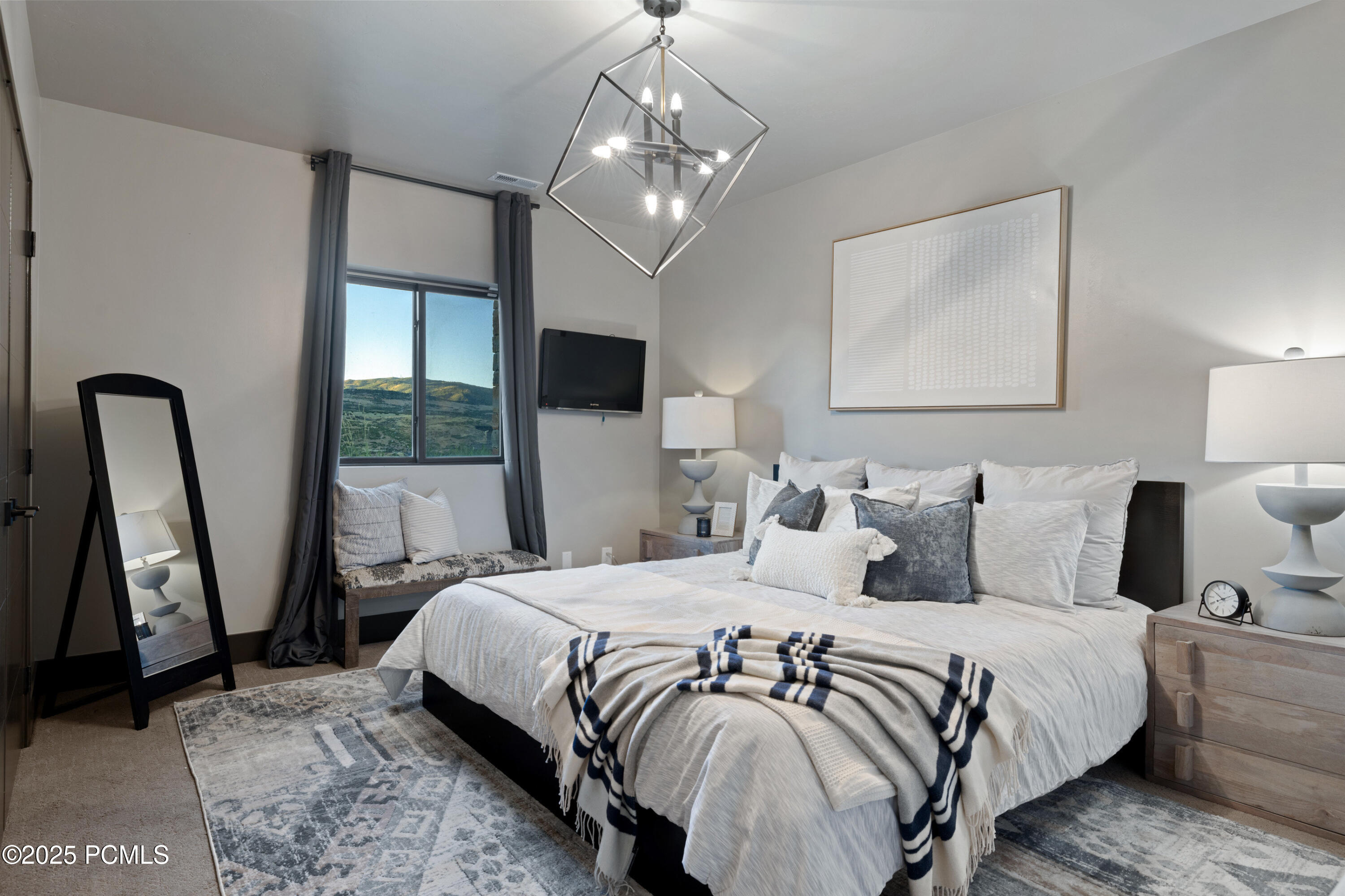 836 Canyon Gate Road