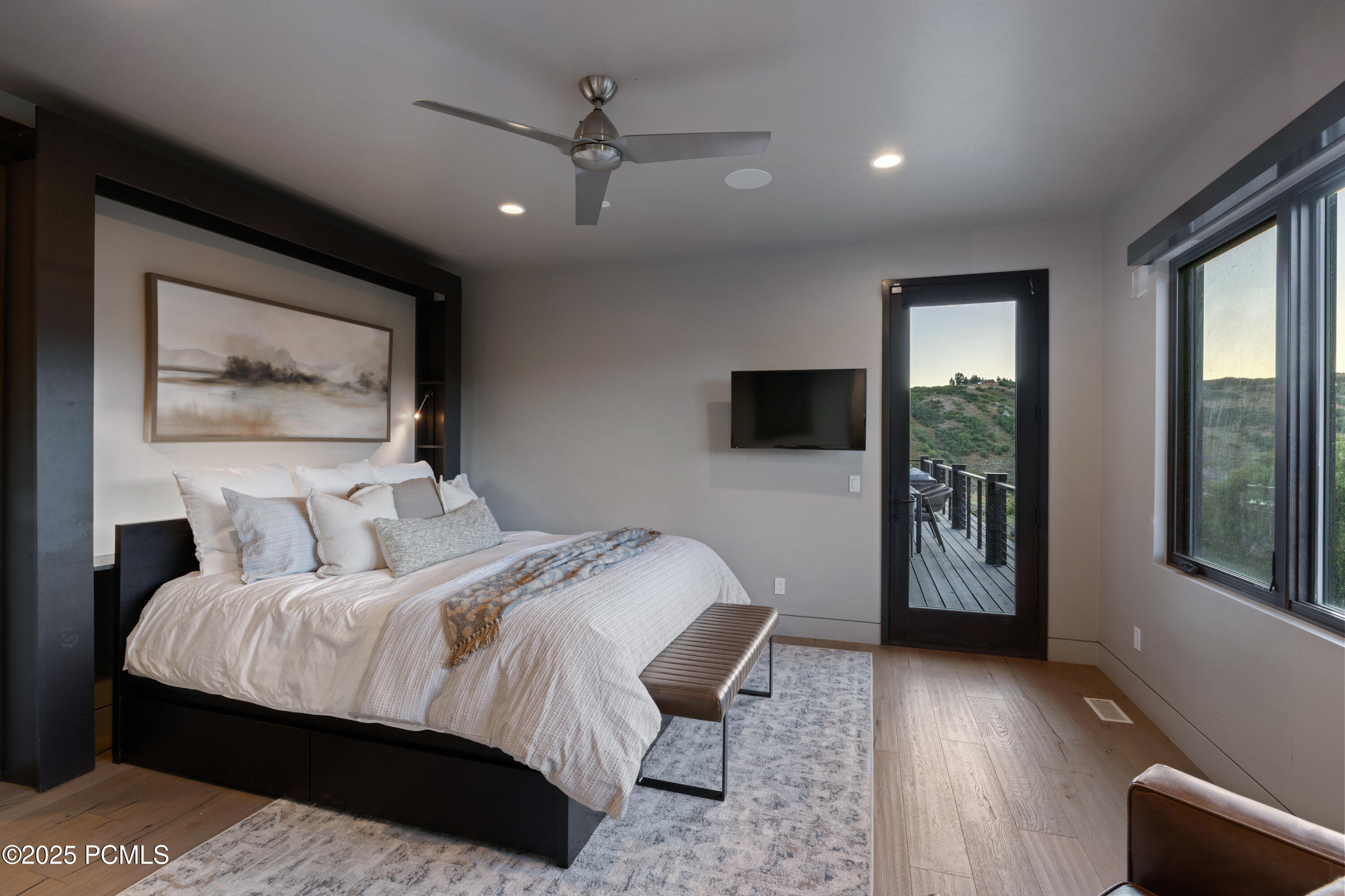 836 Canyon Gate Road