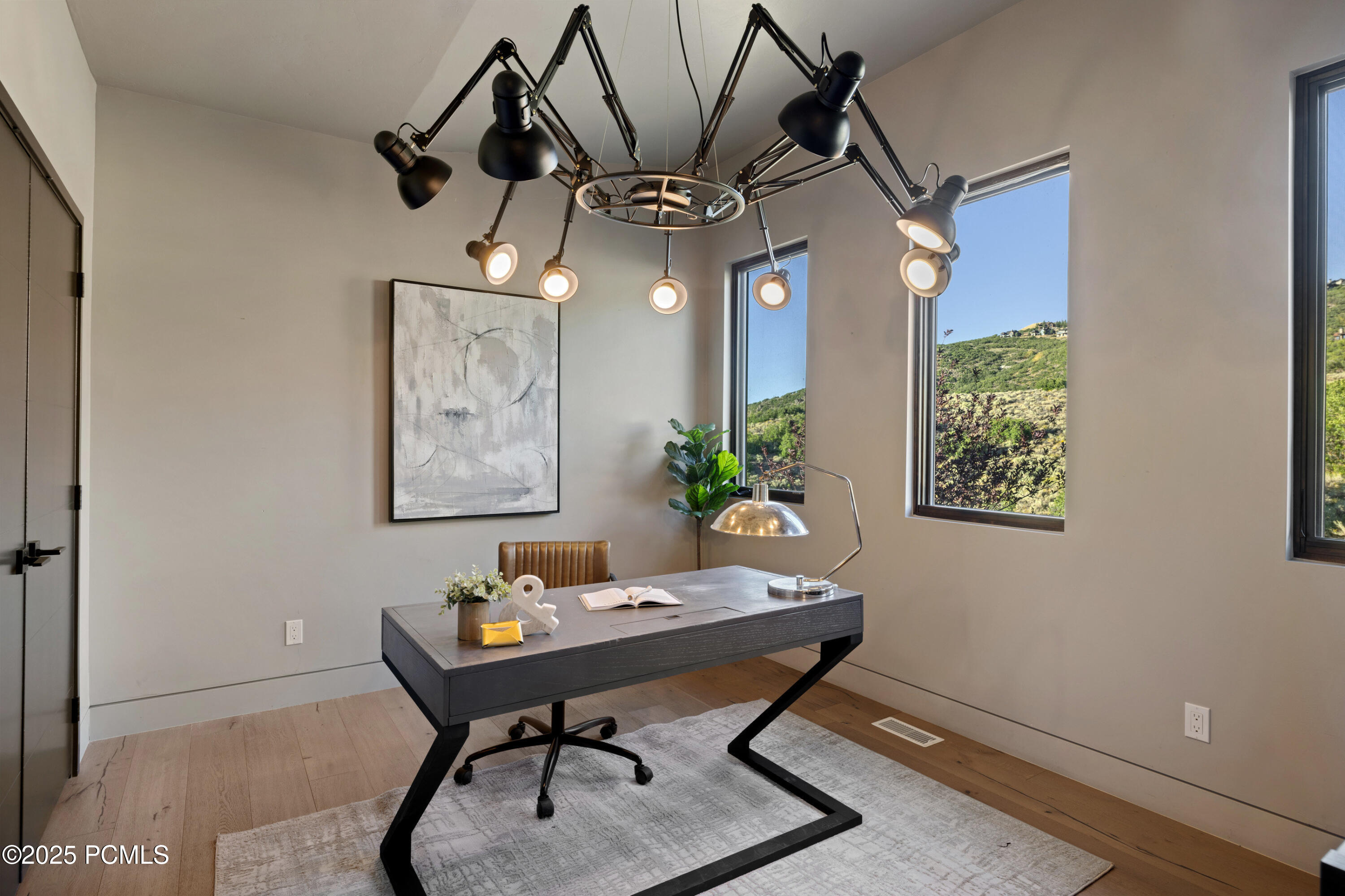 836 Canyon Gate Road