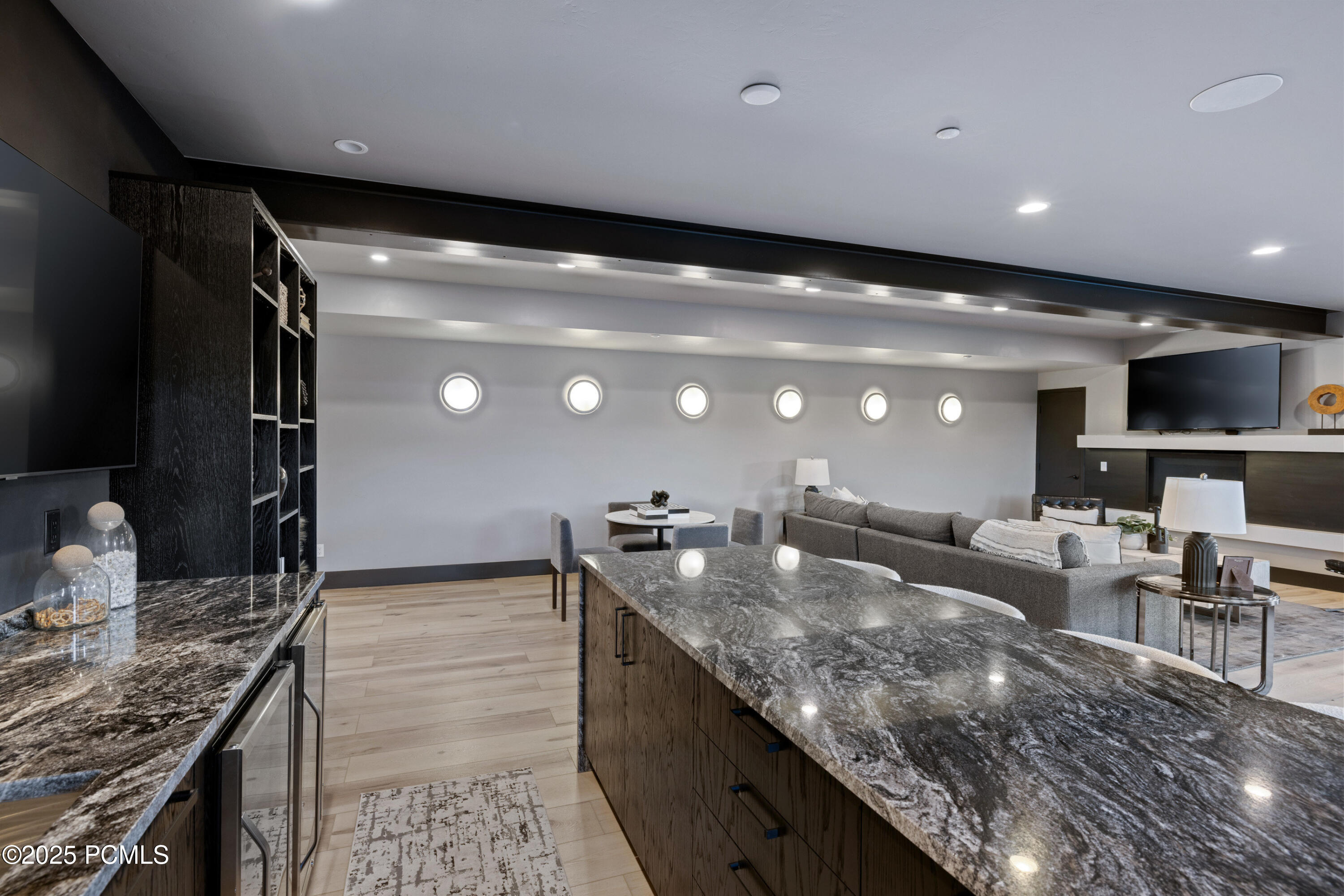 836 Canyon Gate Road