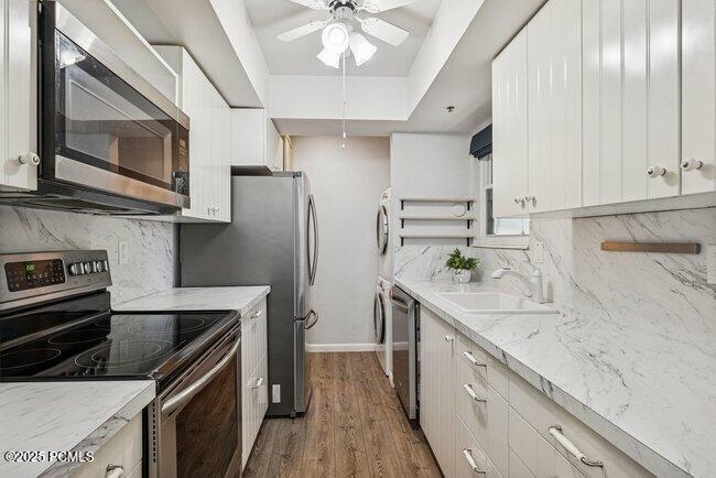 6851 N 2200 West 10g